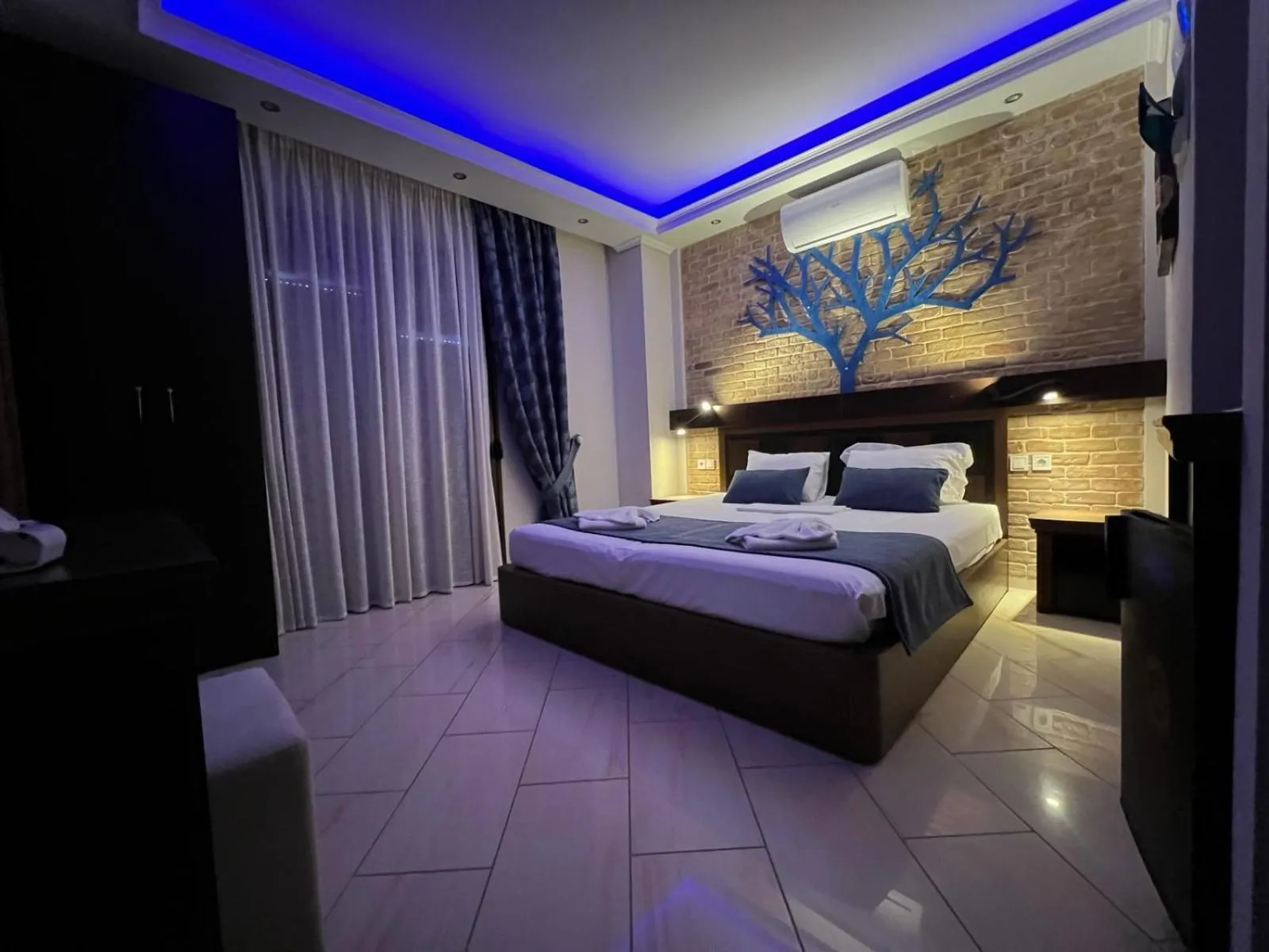 Bedroom in Kappa Rooms