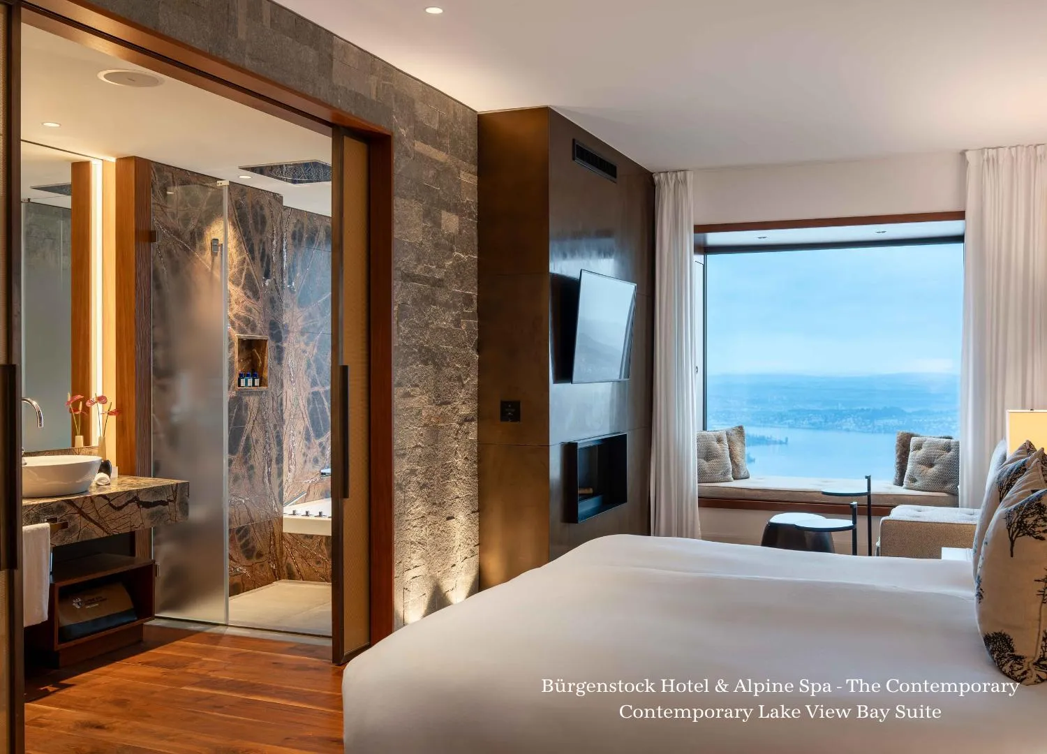 View (from property/room), Bed in Bürgenstock Hotel & Alpine Spa