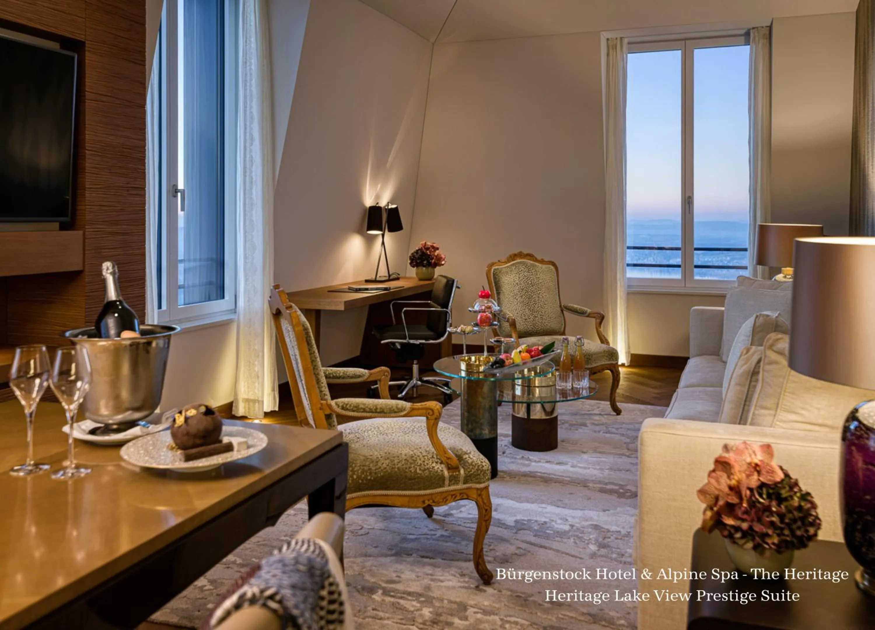 Living room in Bürgenstock Hotel & Alpine Spa