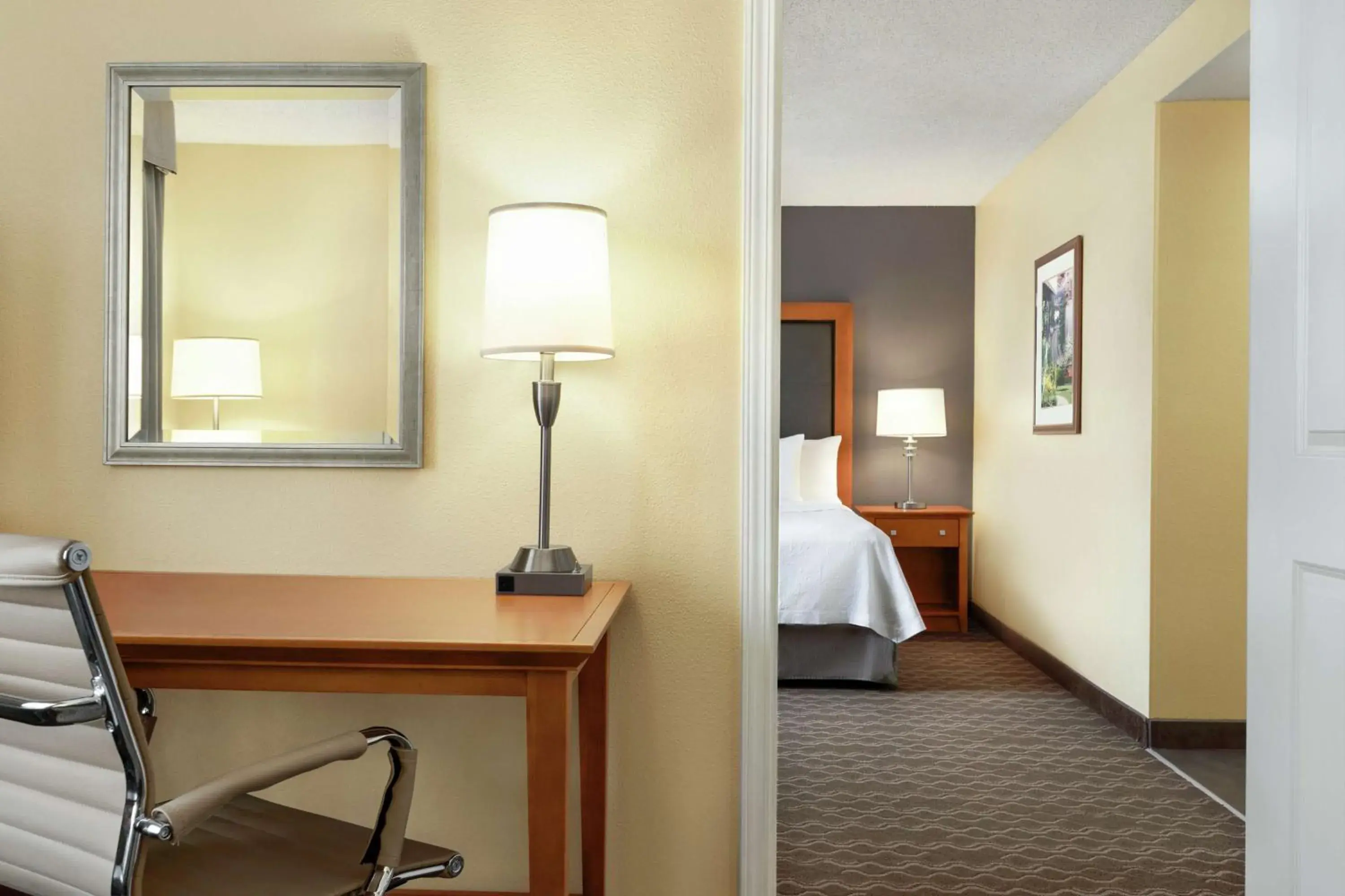 One-Bedroom King Suite - Non-Smoking in Homewood Suites by Hilton Allentown-Bethlehem Airport One-Bedroom King Suite - Non-Smoking in Homewood Suites by Hilton Allentown-Bethlehem Airport