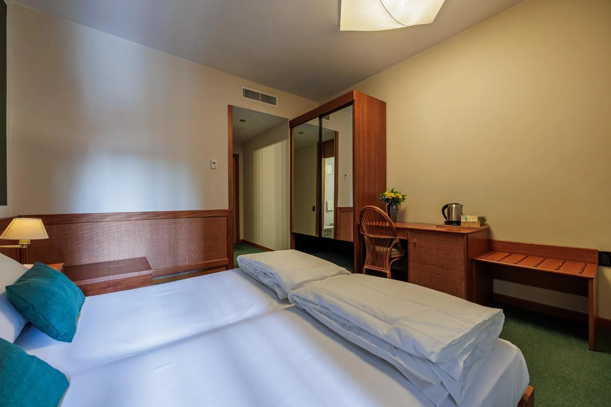 Decorative detail, Bed in Hotel alla Grotta