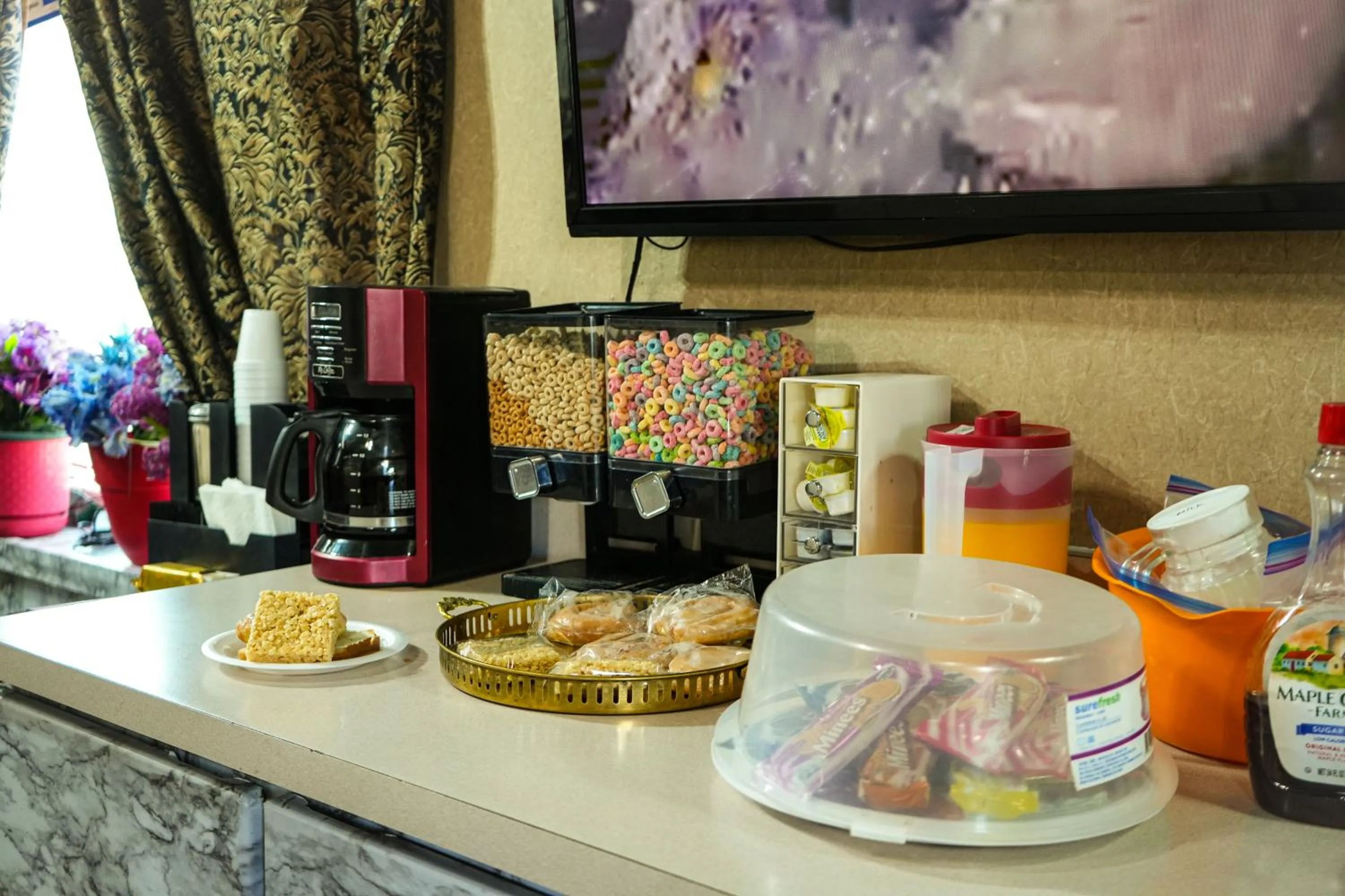 Continental breakfast in Travel Inn