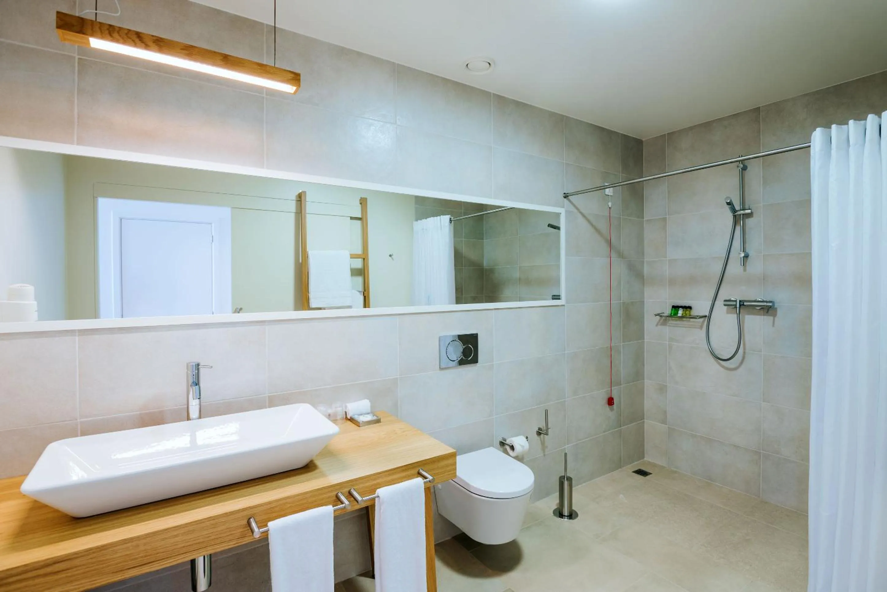 Bathroom in Vila Baleira Village