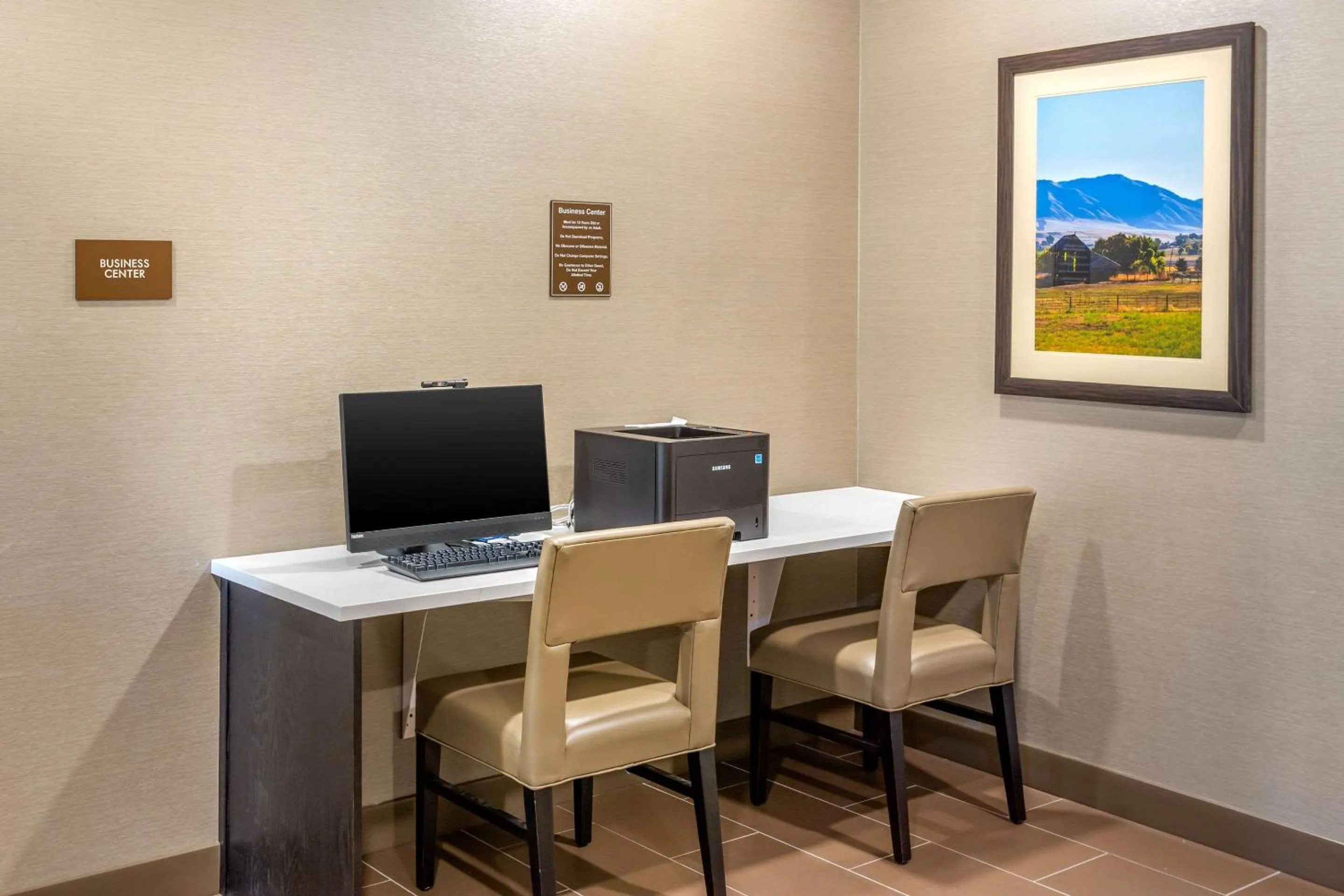 Business facilities in Comfort Inn & Suites Logan Near University