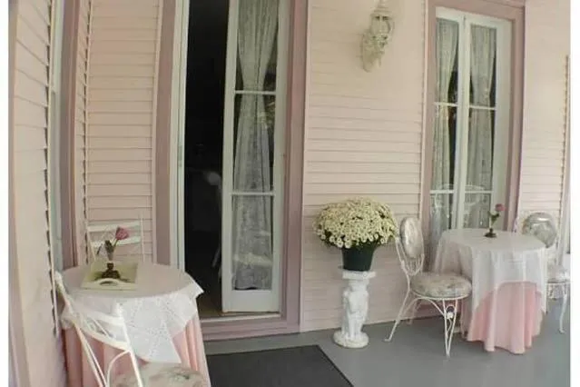 Restaurant/places to eat in Walden on the Pond