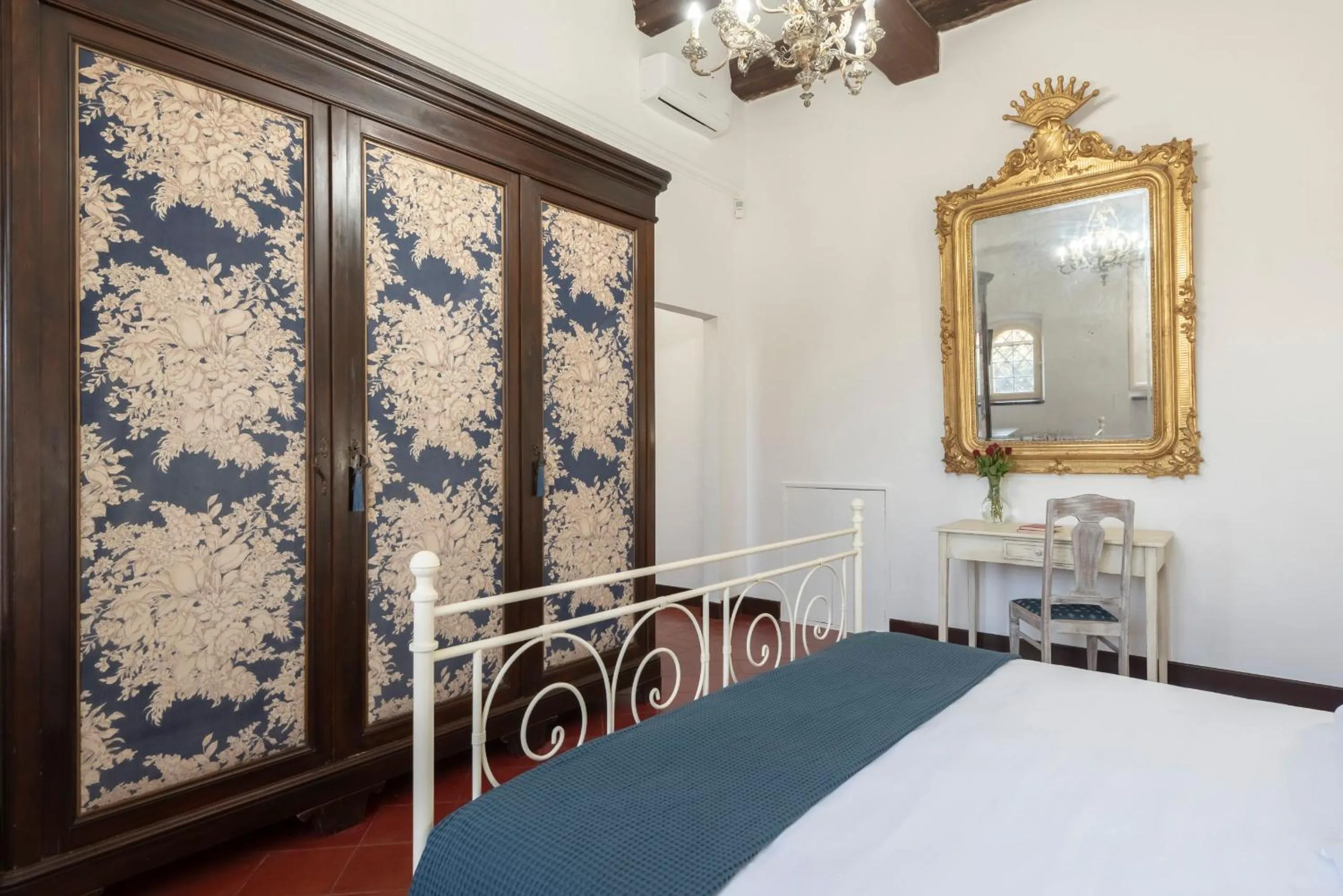 Photo of the whole room, Bed in Fattoria Pian Di Rocca
