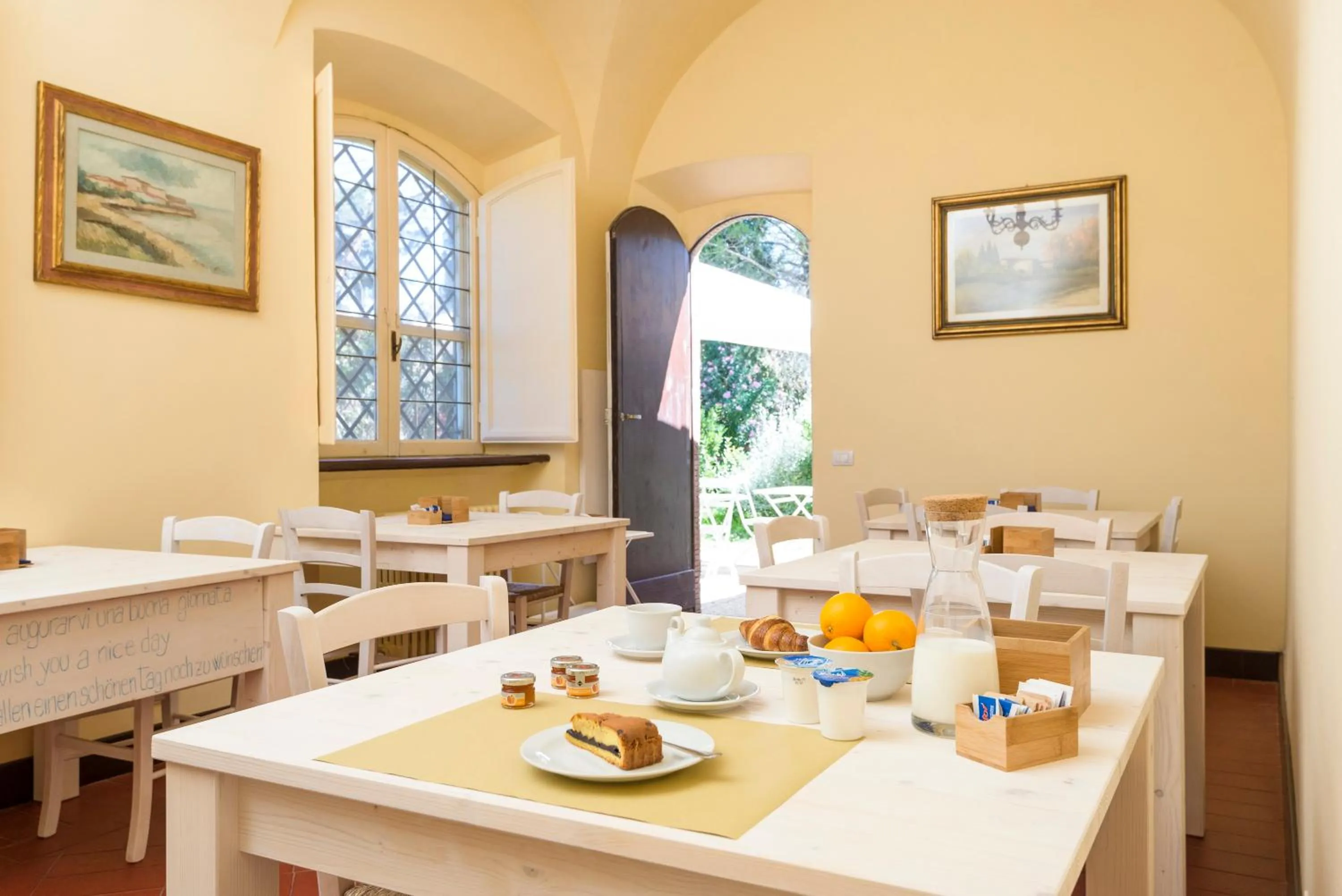 Dining area in Fattoria Pian Di Rocca