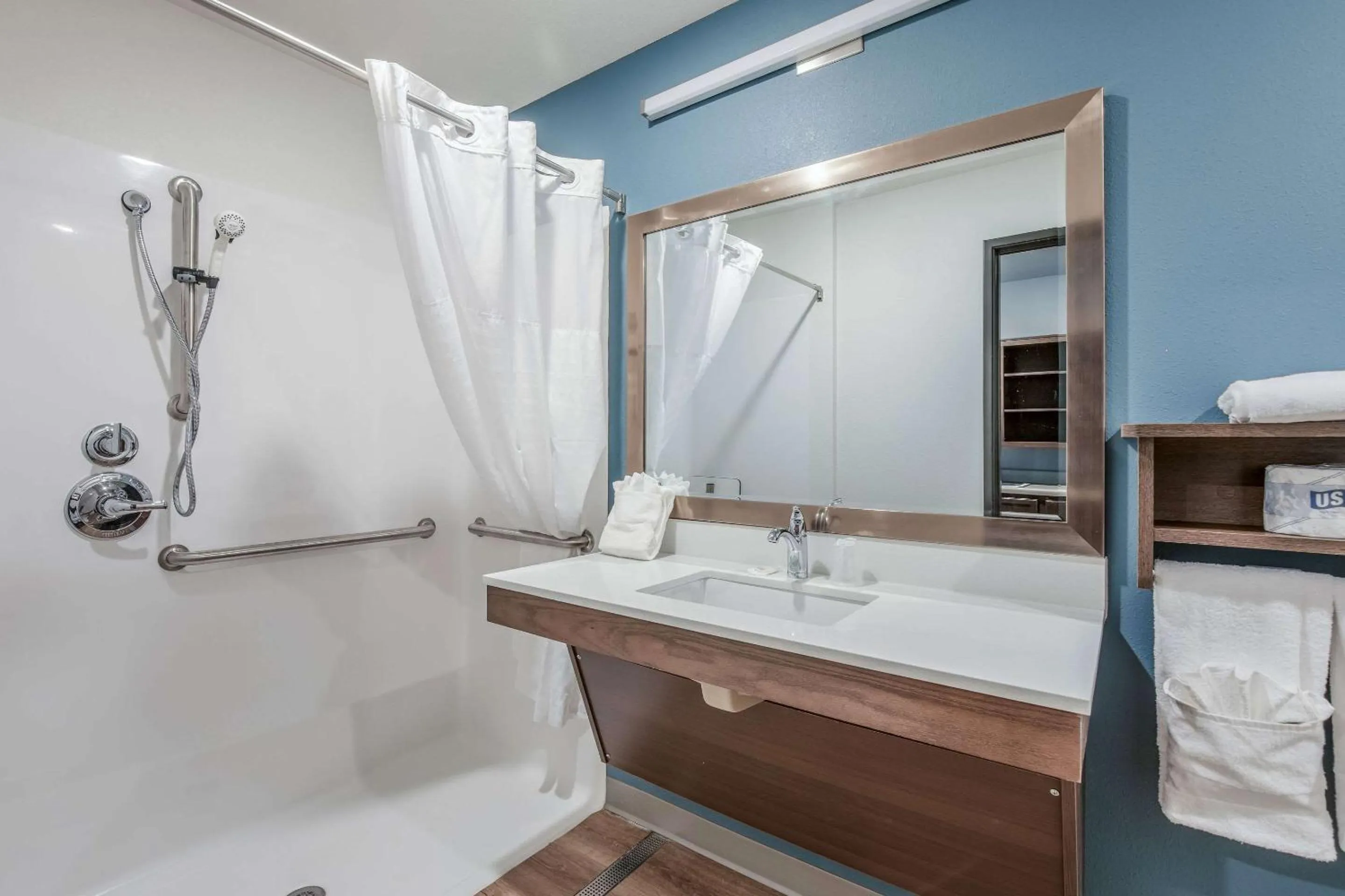 Bathroom in WoodSpring Suites Chicago Midway