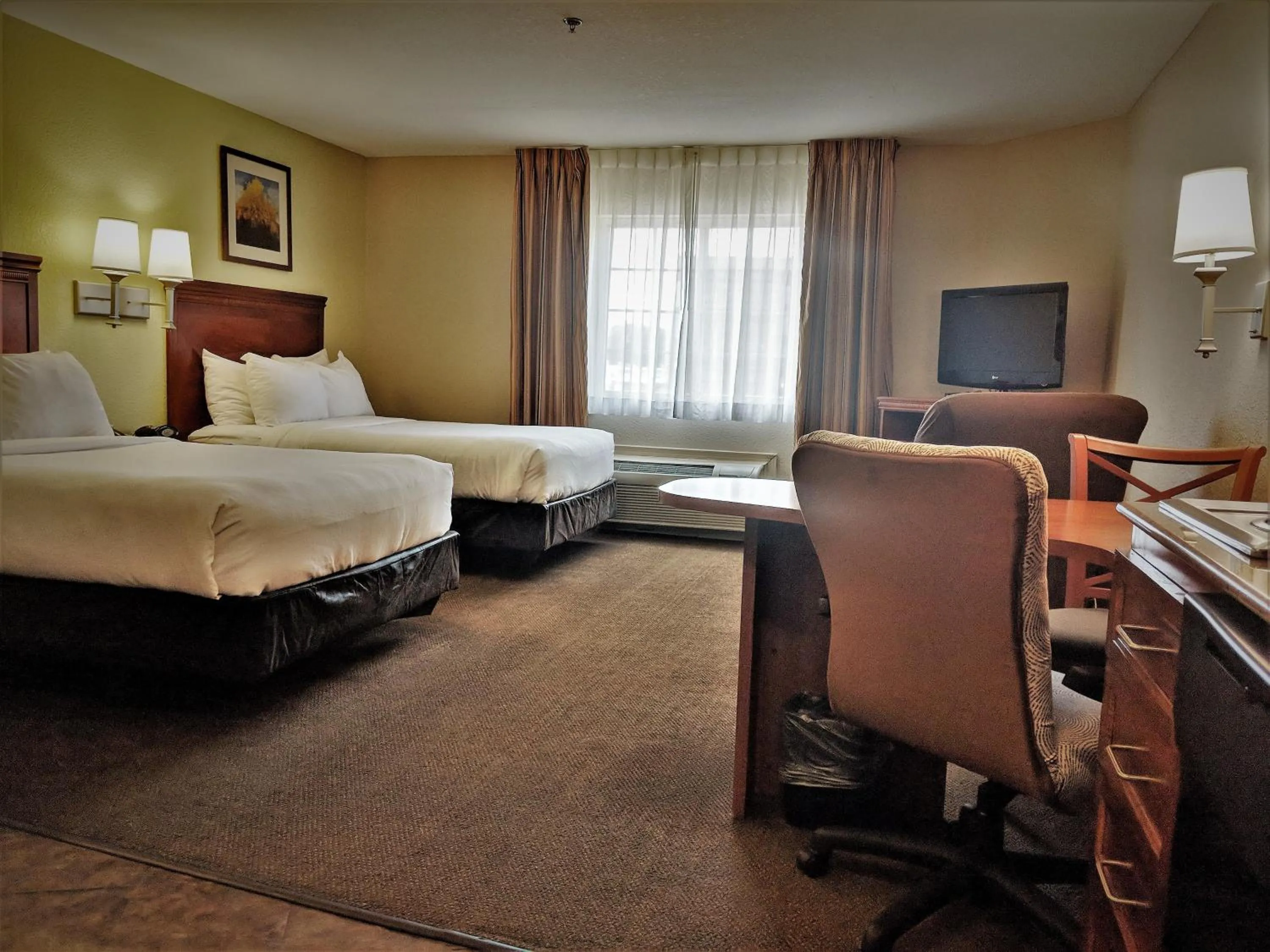 Bedroom in Candlewood Suites Macon by IHG