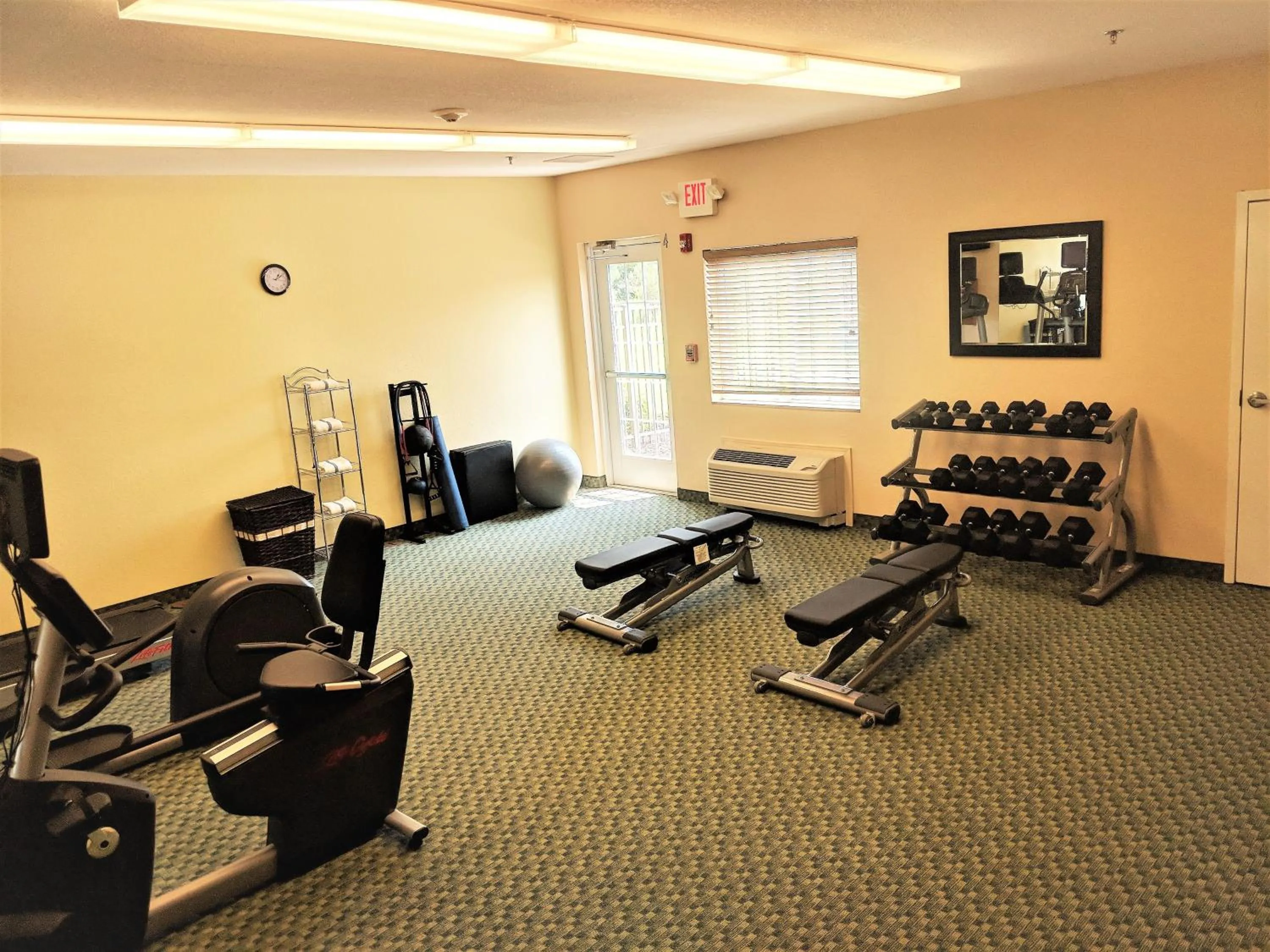 Fitness centre/facilities in Candlewood Suites Macon by IHG