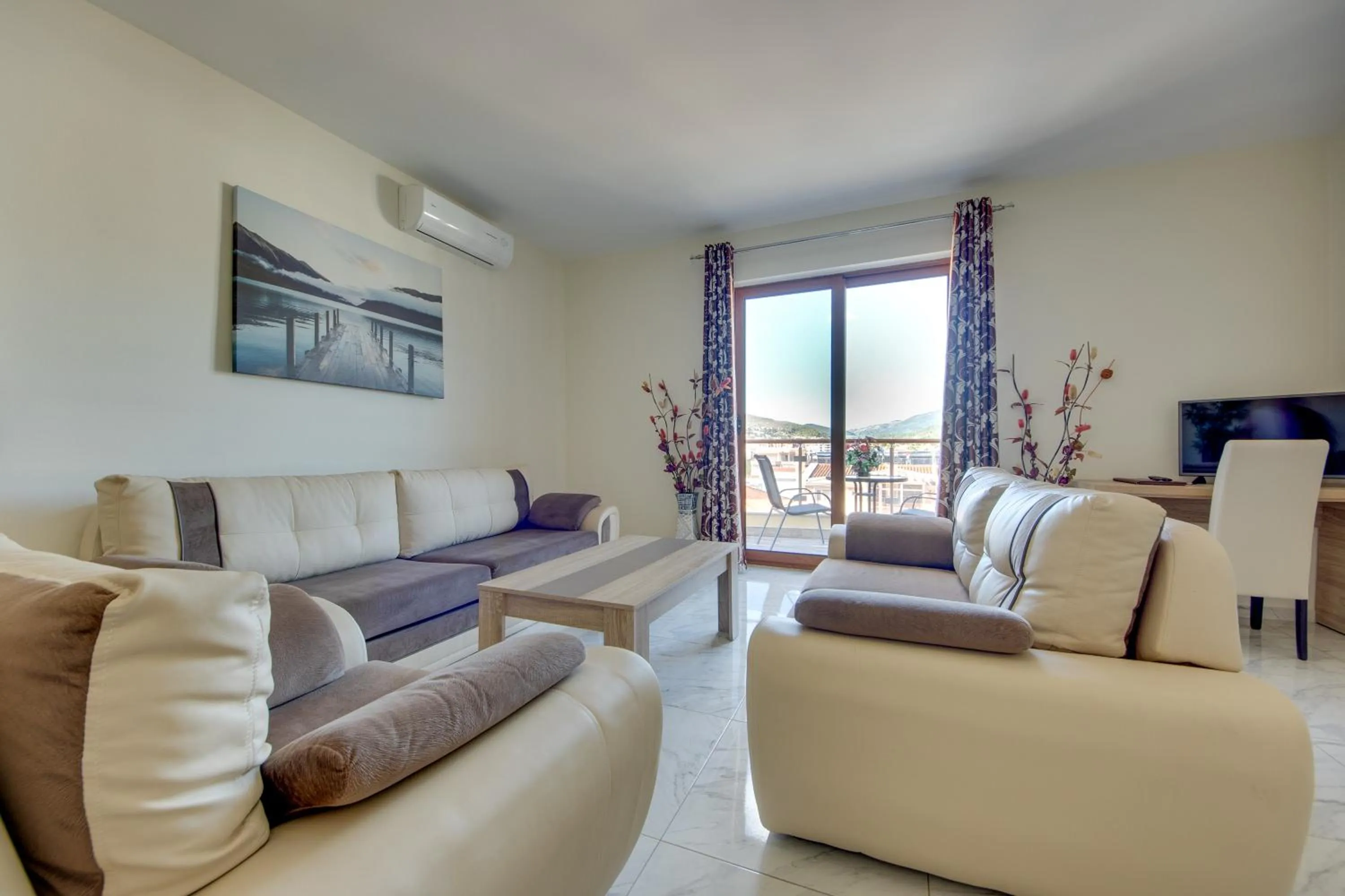 Living room in Spa Hotel Montefila