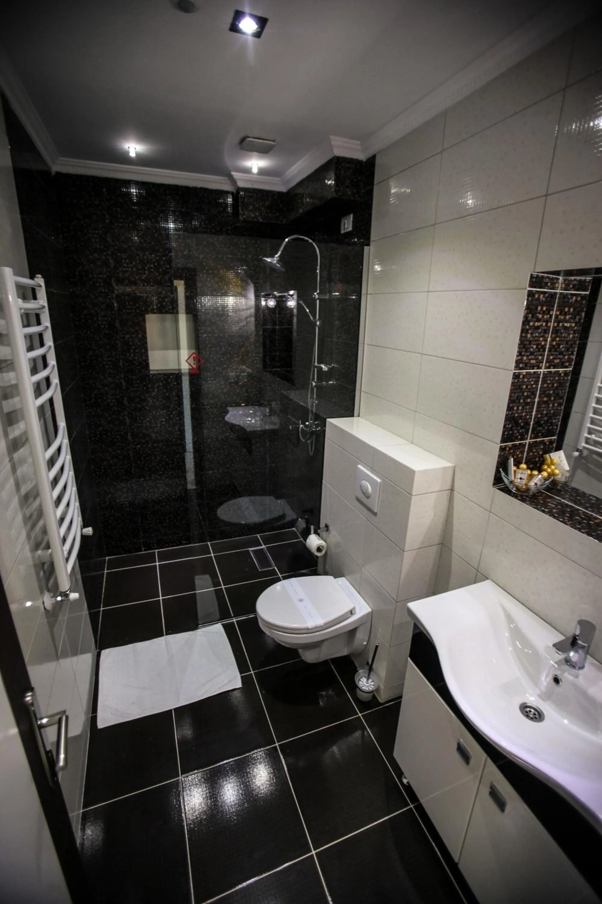 Shower in Spa Hotel Montefila