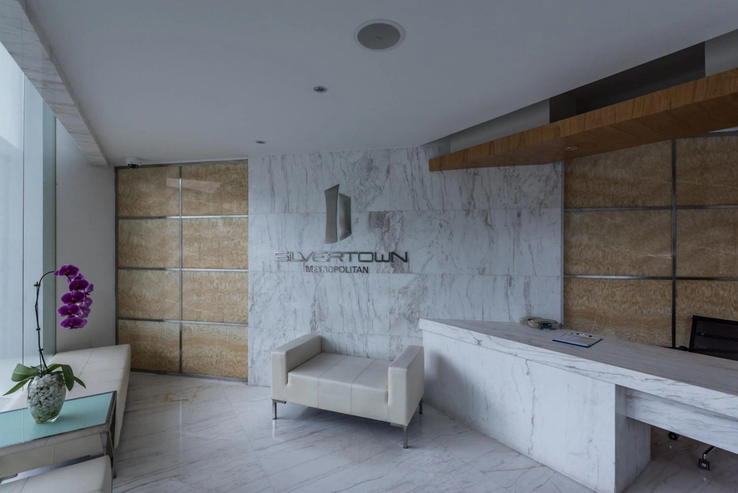 Lobby or reception in Naki Suites @ Silvertown