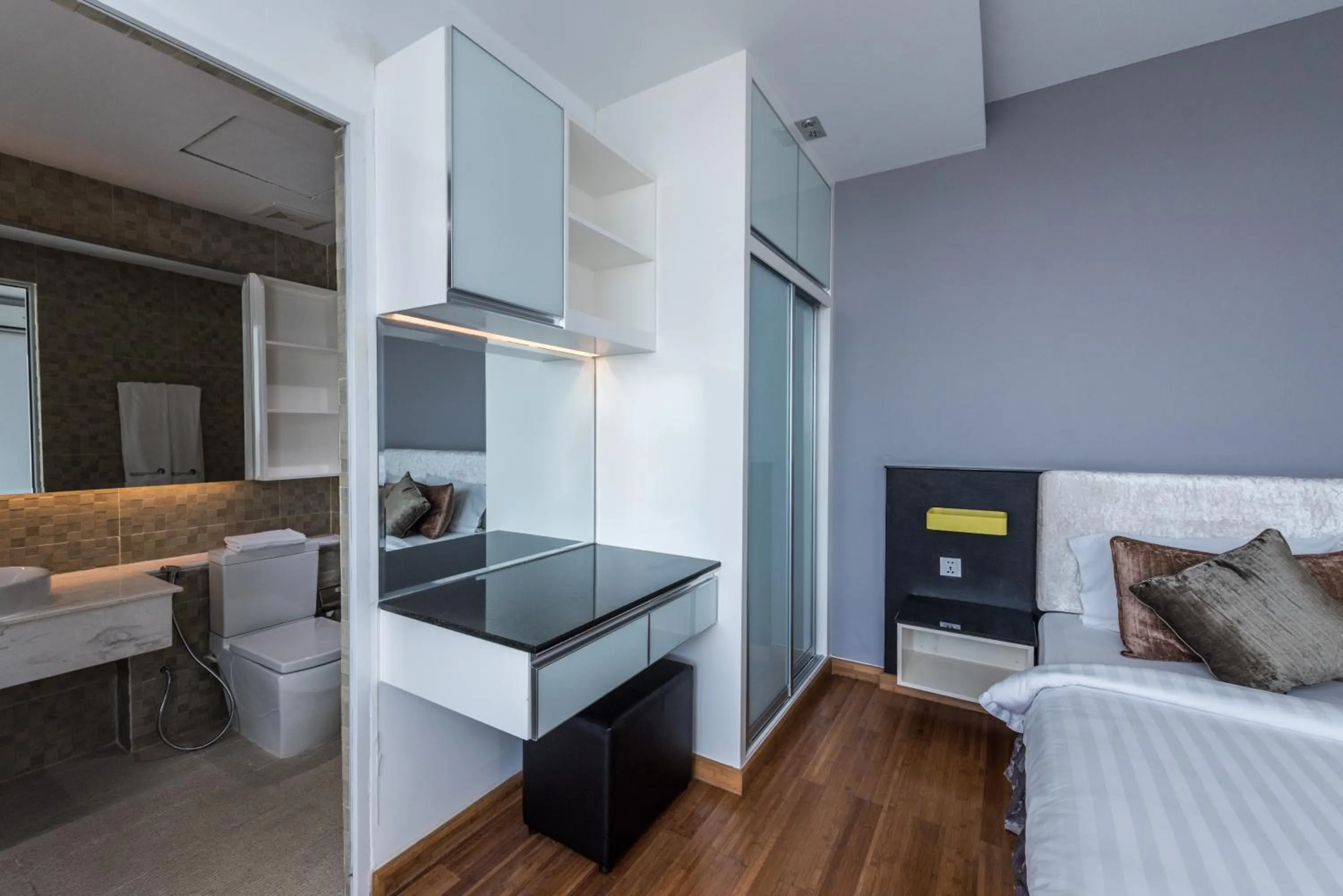 Bedroom in Naki Suites @ Silvertown