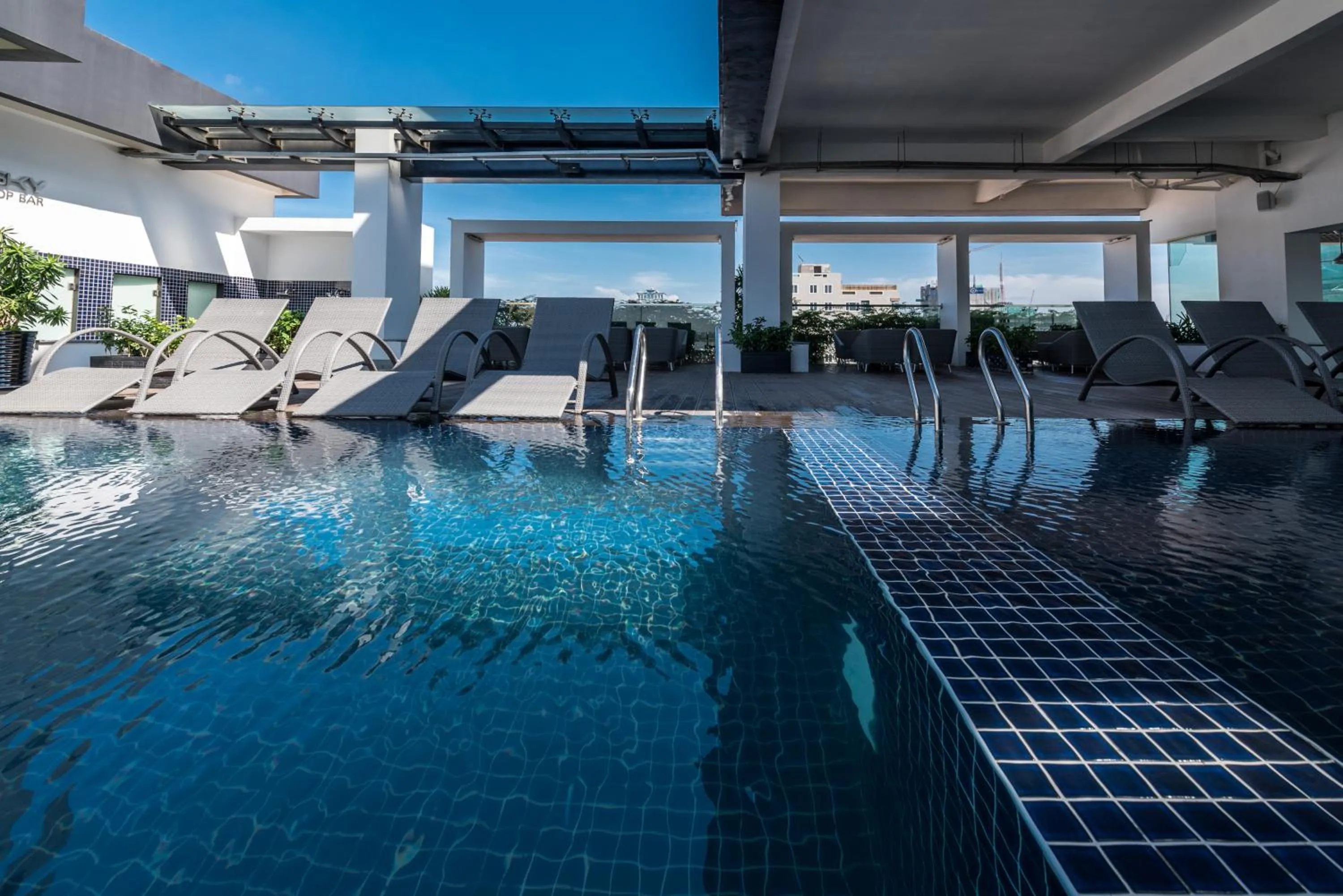 Swimming pool in Naki Suites @ Silvertown