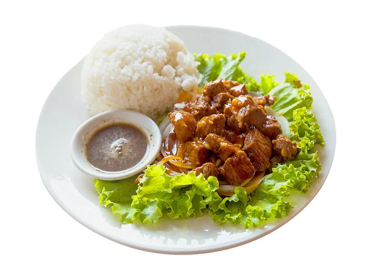 Food and drinks in Naki Suites @ Silvertown