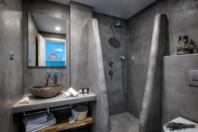 Bathroom in Cosmopolis Crete Suites
