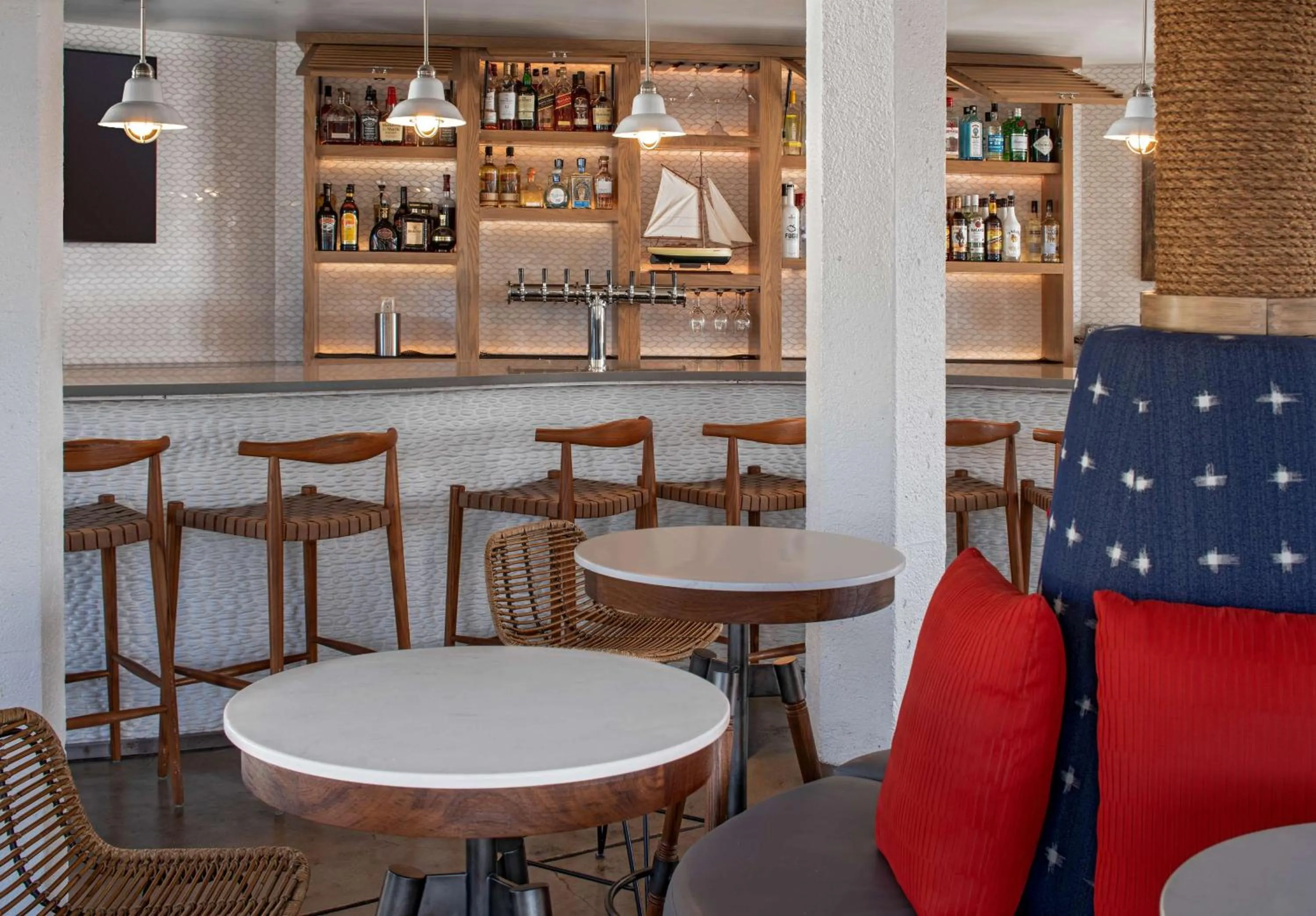 Lounge or bar in Hyatt Regency Mission Bay Spa and Marina