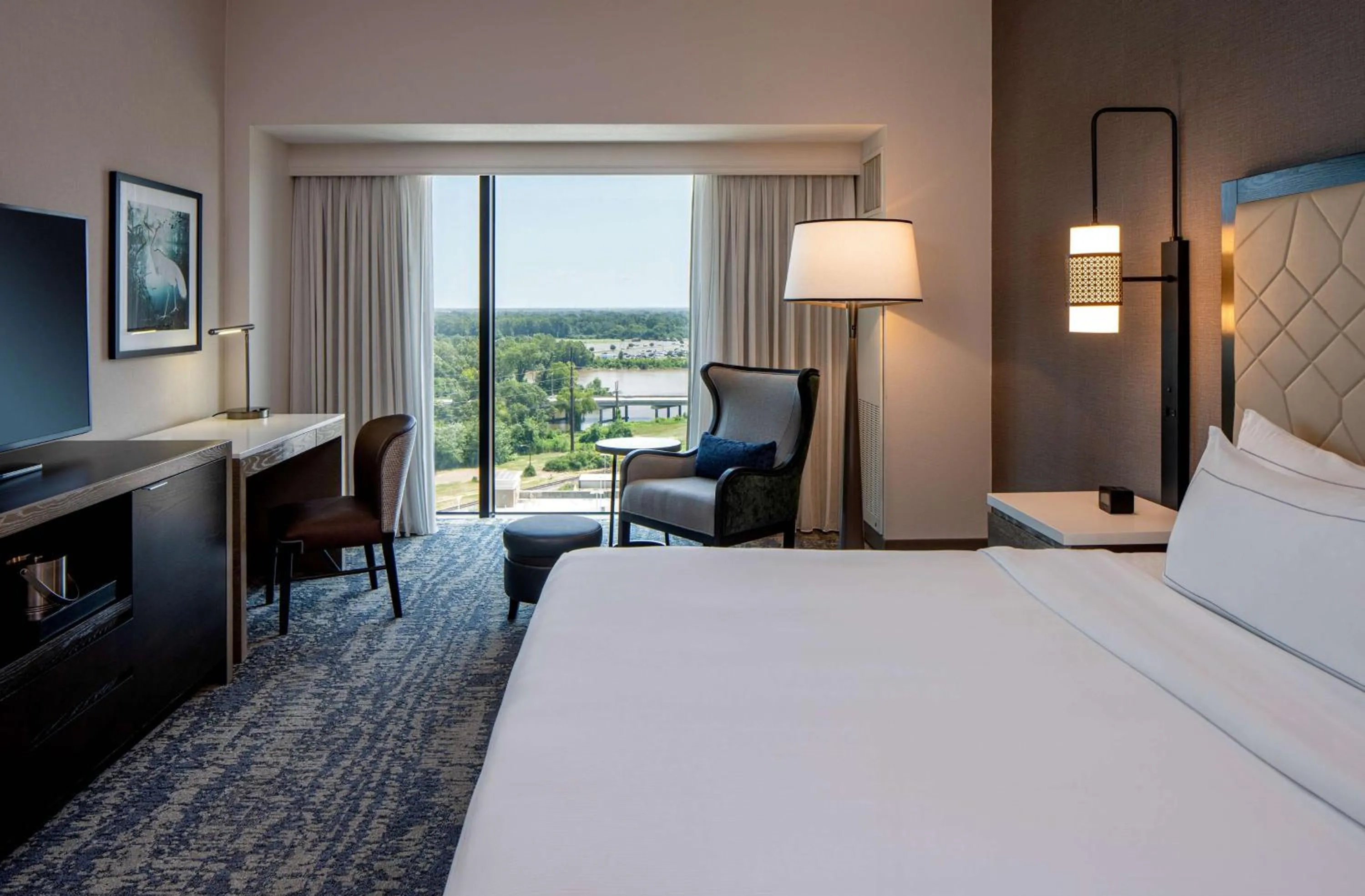 Bedroom, Bed in Hilton Shreveport
