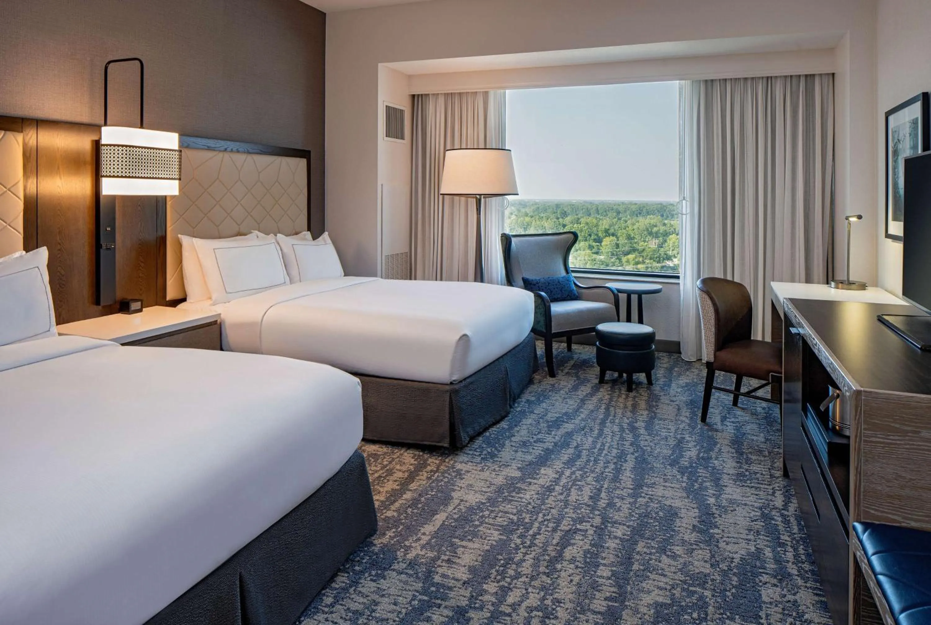 Bed in Hilton Shreveport