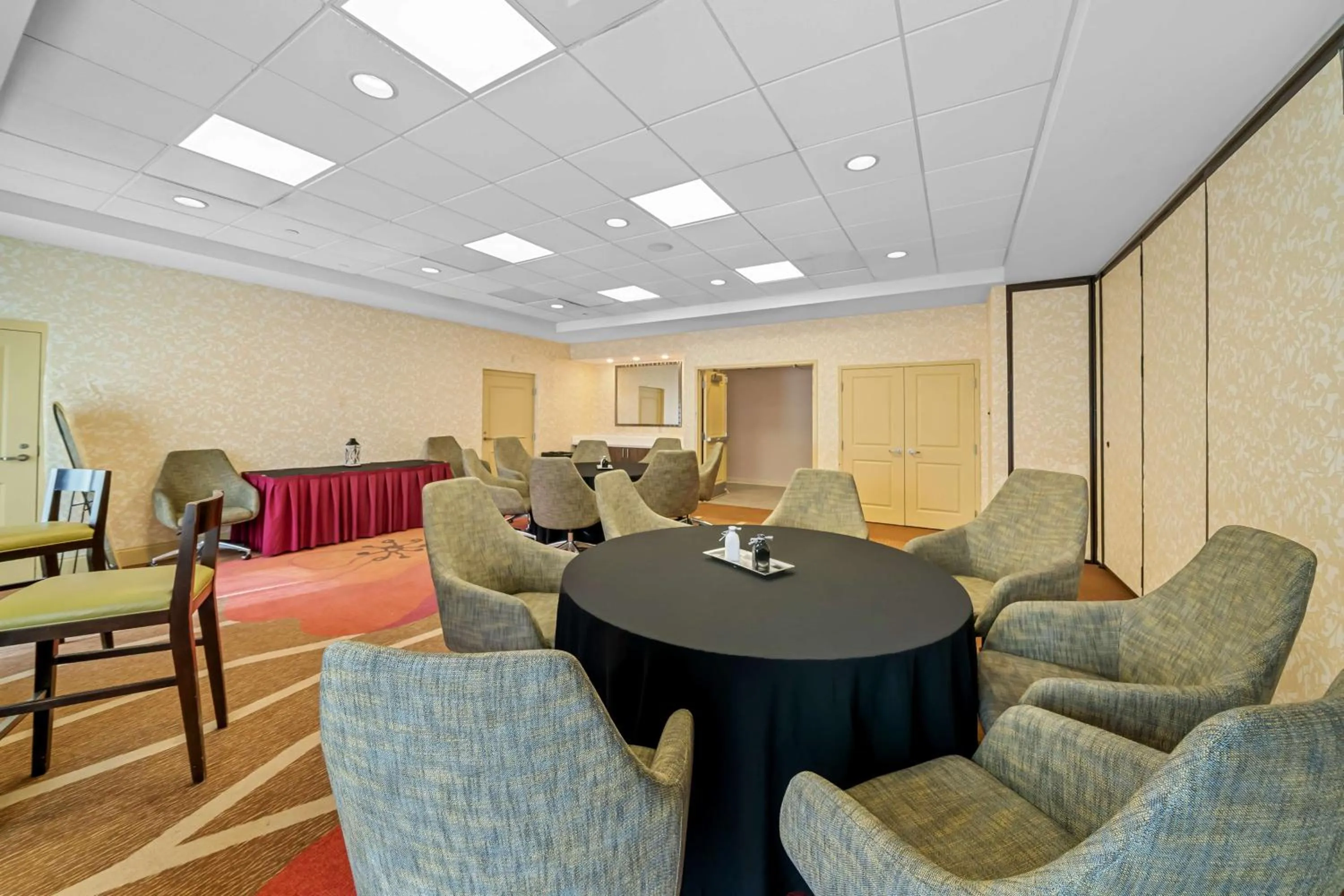 Meeting/conference room in Hilton Garden Inn Plymouth