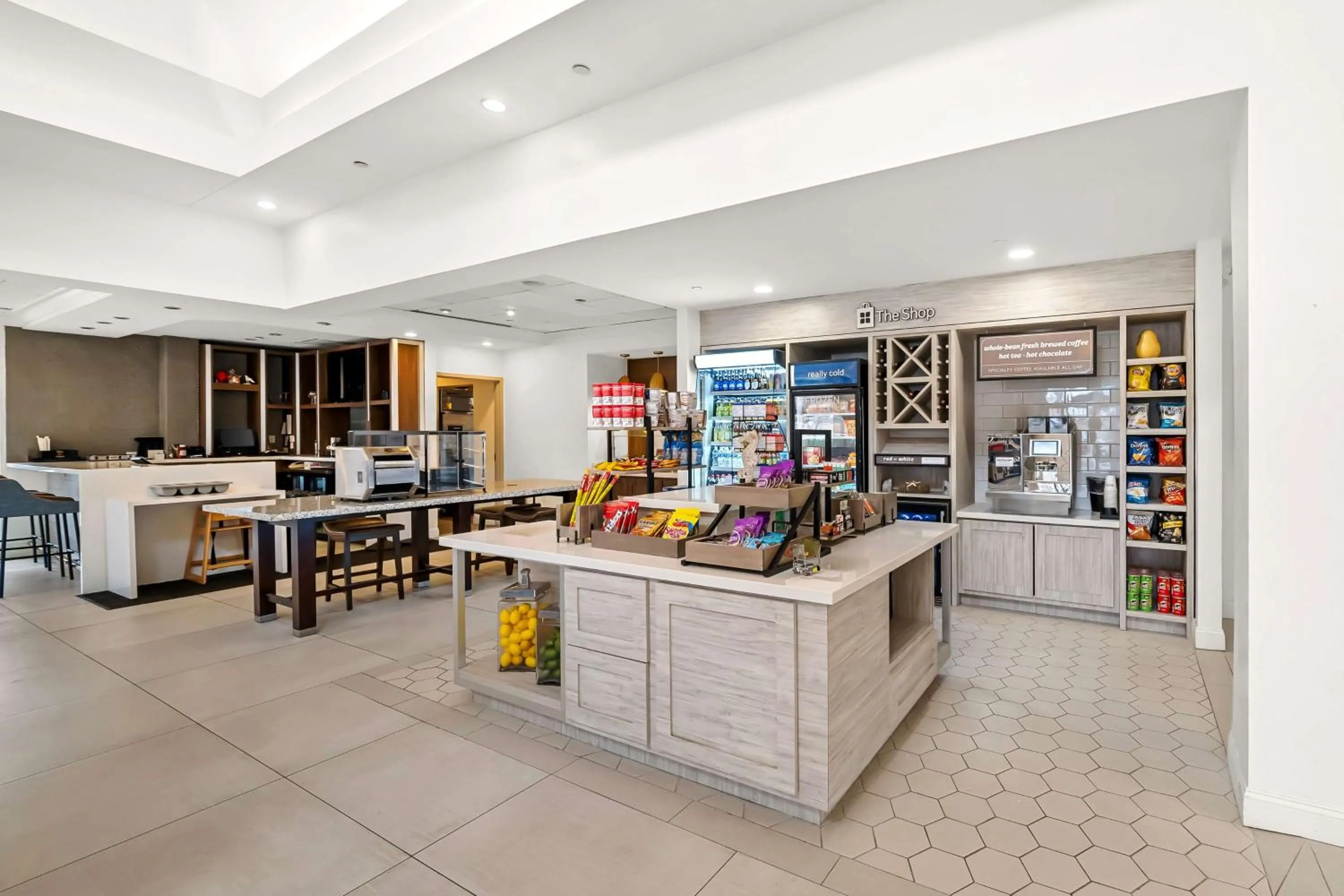 Lobby or reception in Hilton Garden Inn Plymouth