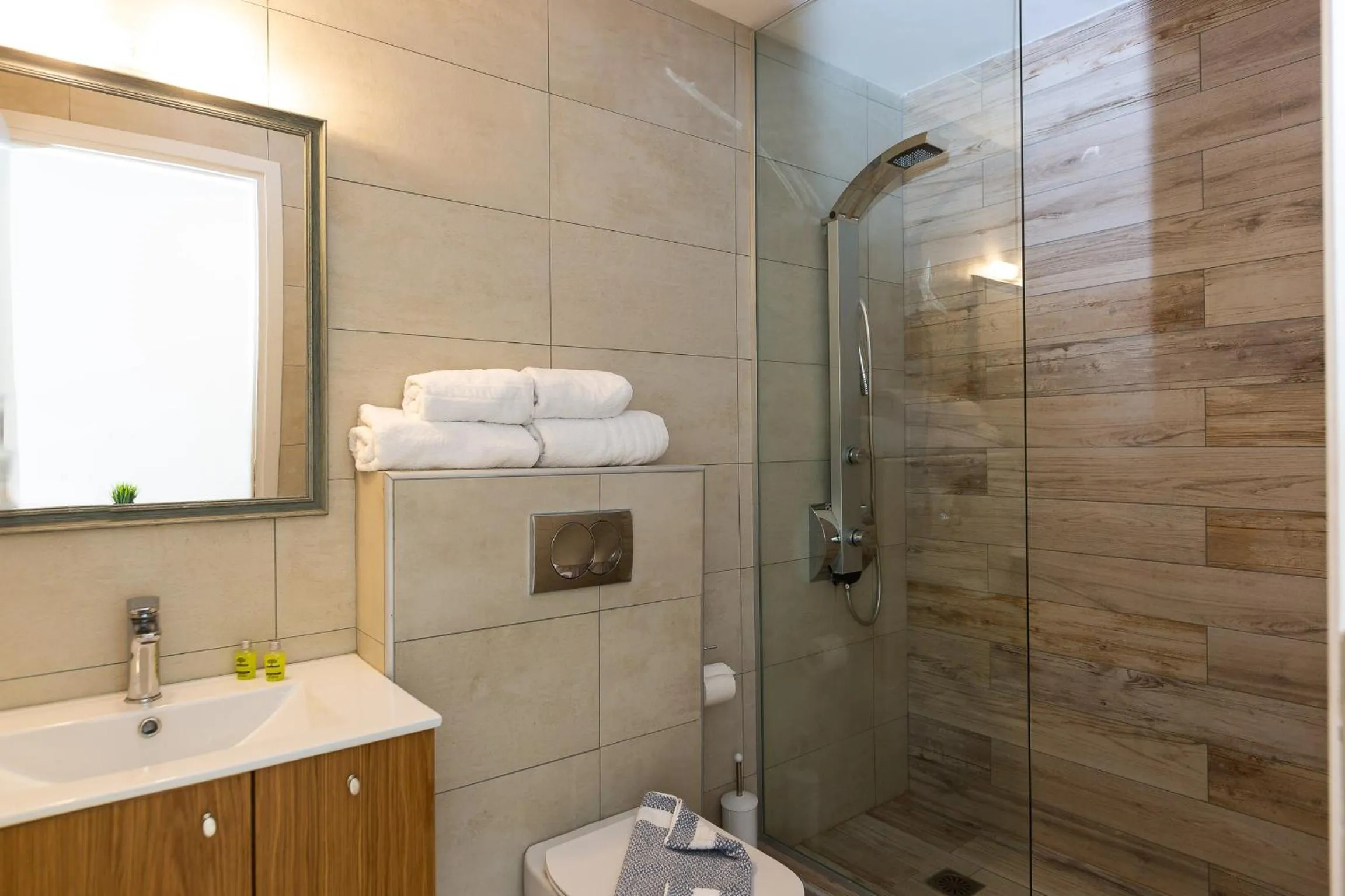 Shower in Meltemi Coast Suites