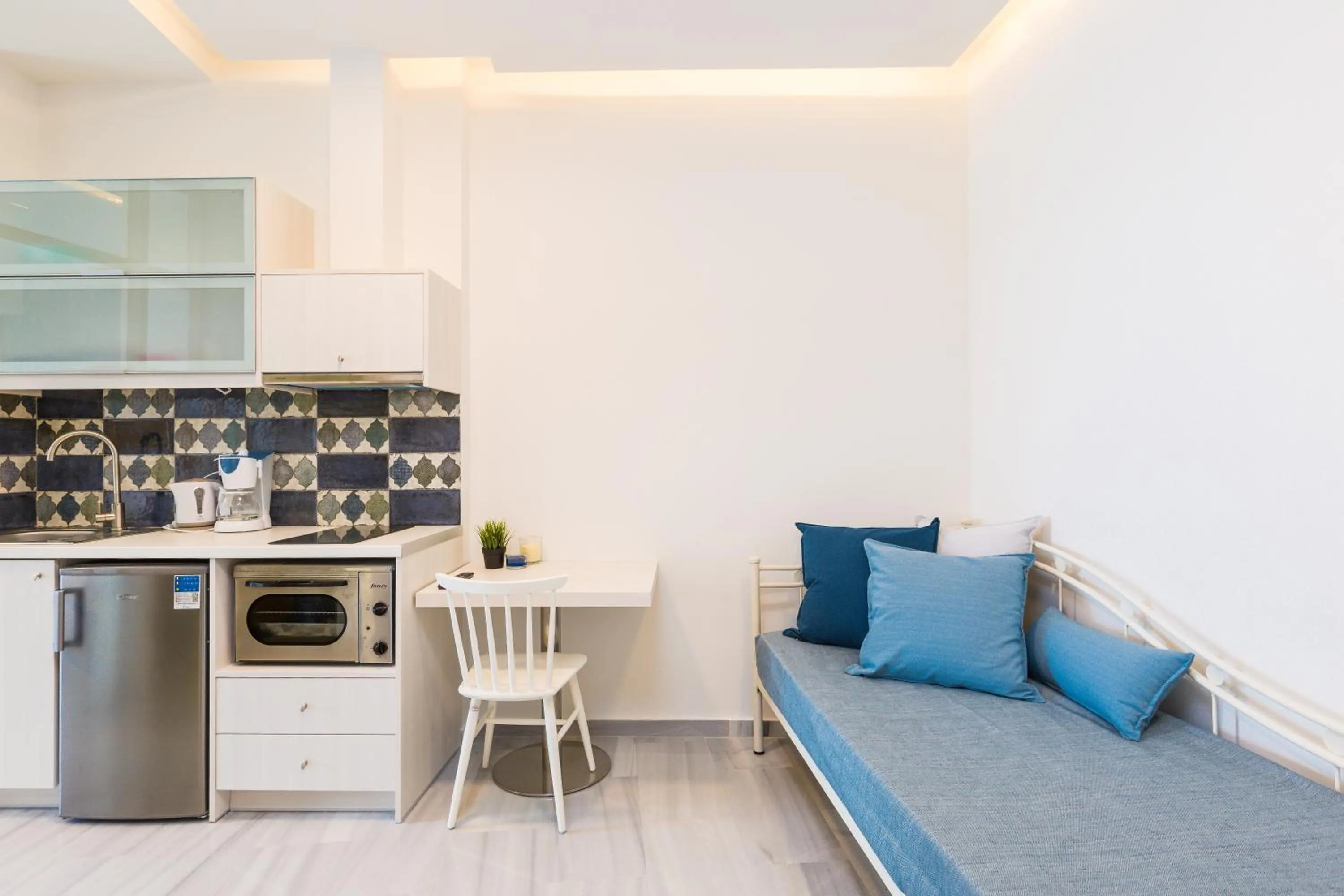 Living room in Meltemi Coast Suites