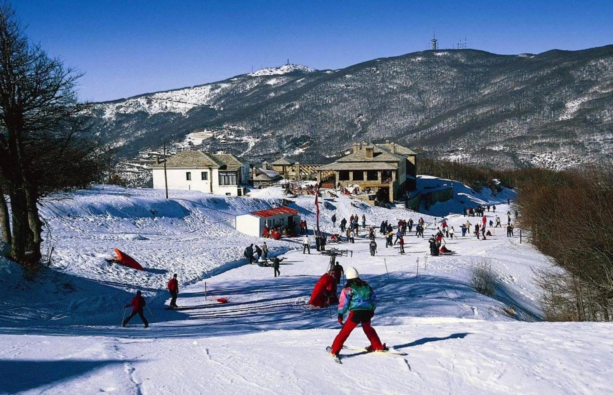 Skiing in Archontiko Michael Pelion
