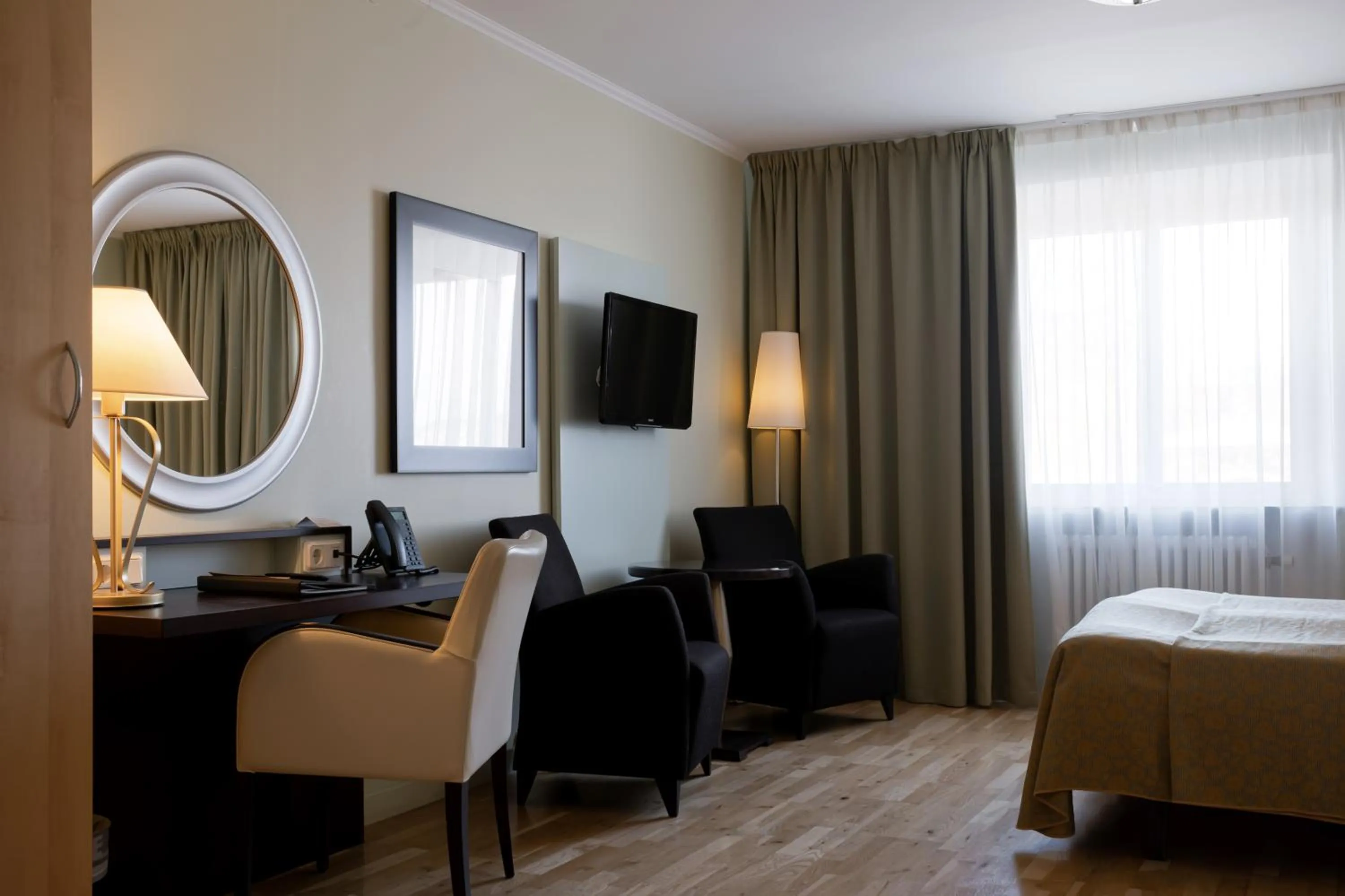 Photo of the whole room, Bed in Elite Stora Hotellet