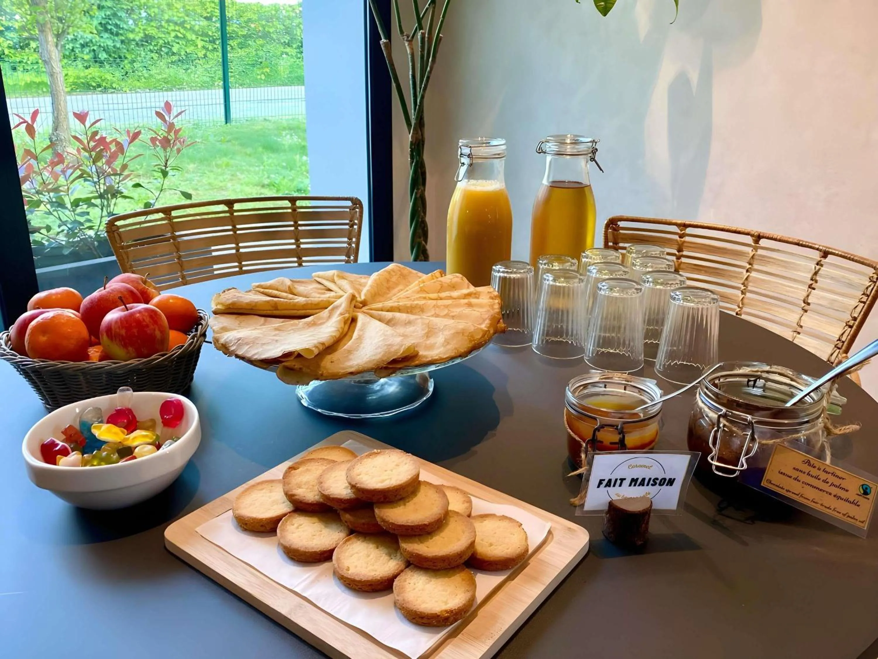 Meeting/conference room in ibis Styles Rennes Cesson