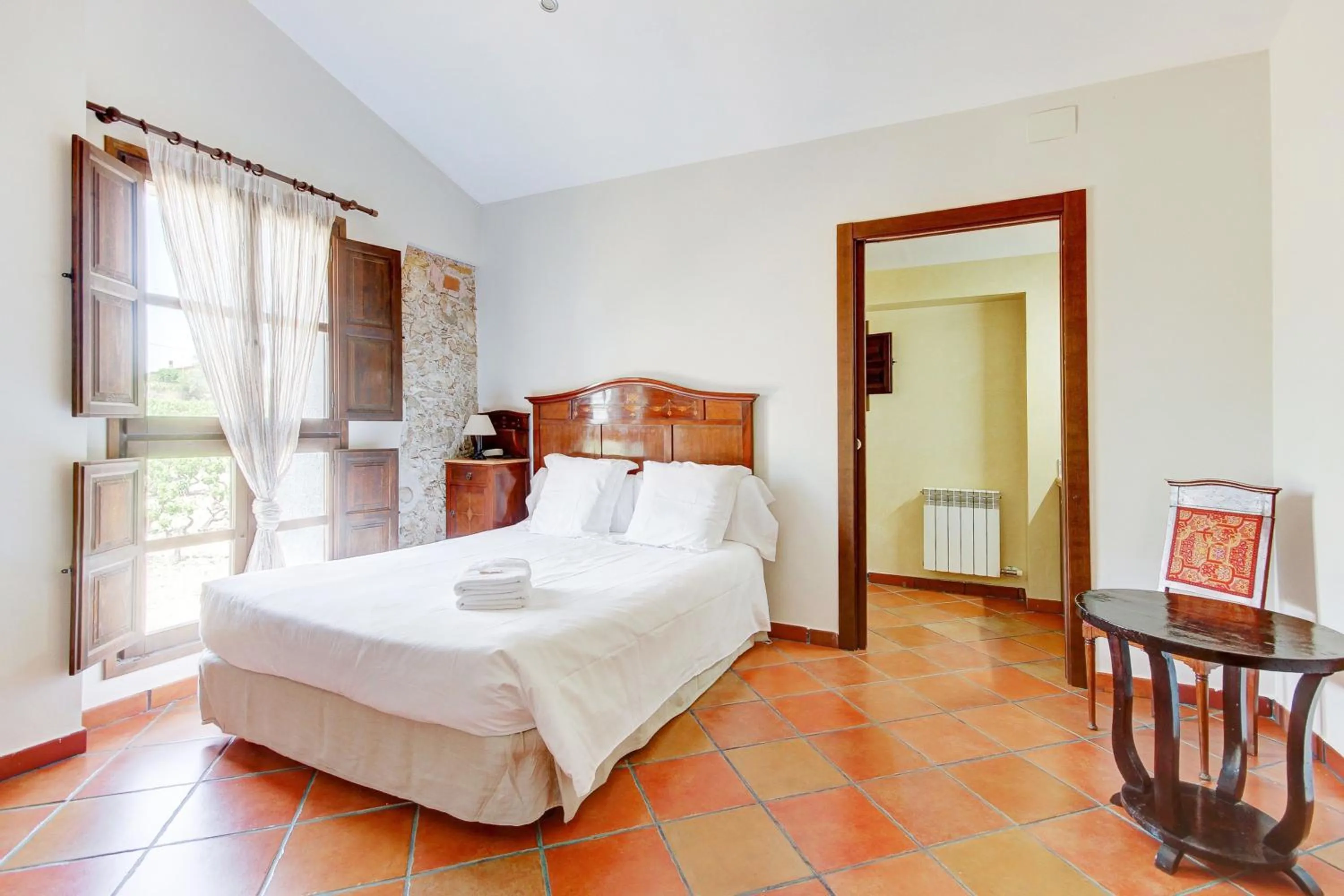 Photo of the whole room, Bed in Masia Can Canyes & Spa