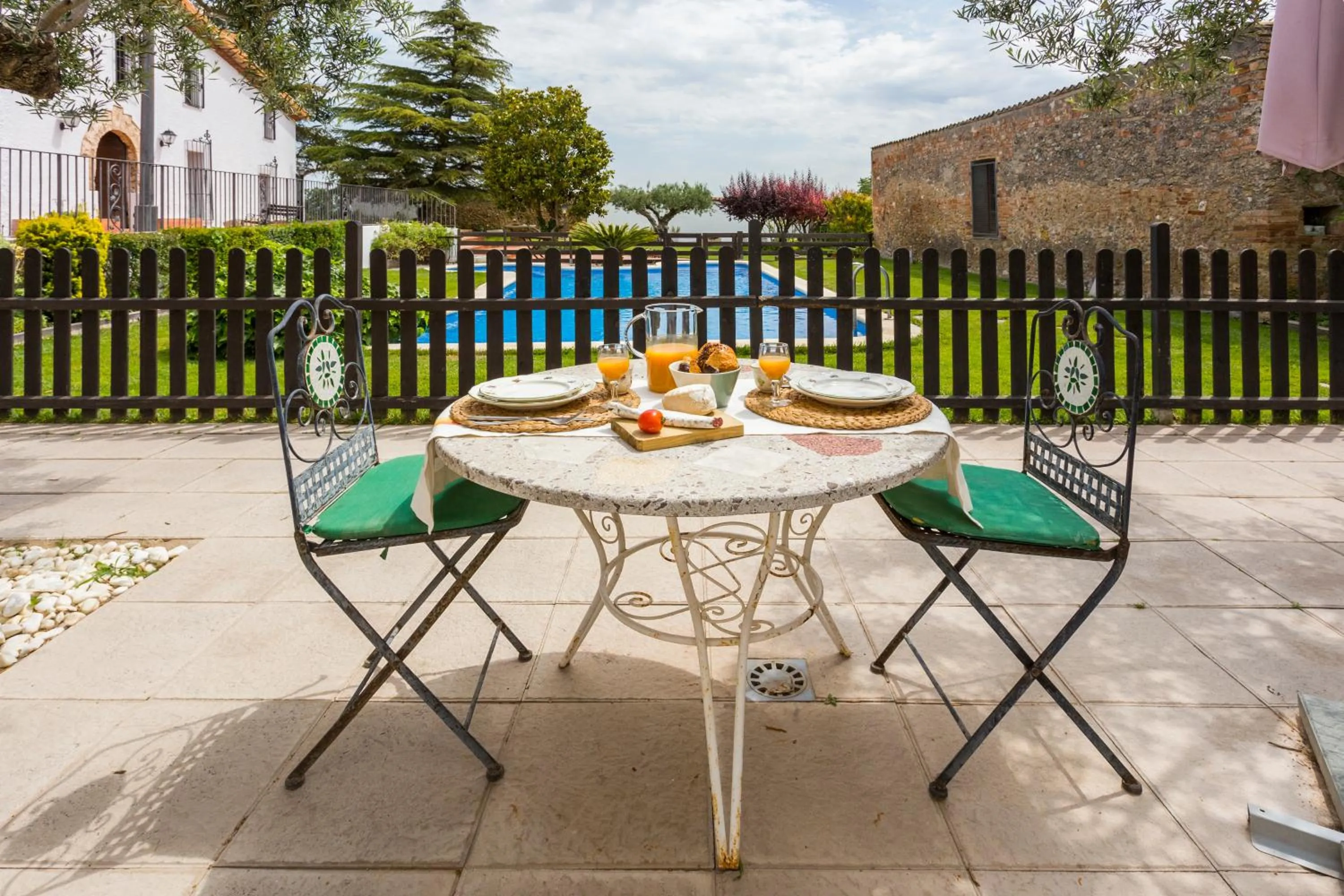 Balcony/Terrace in Masia Can Canyes & Spa