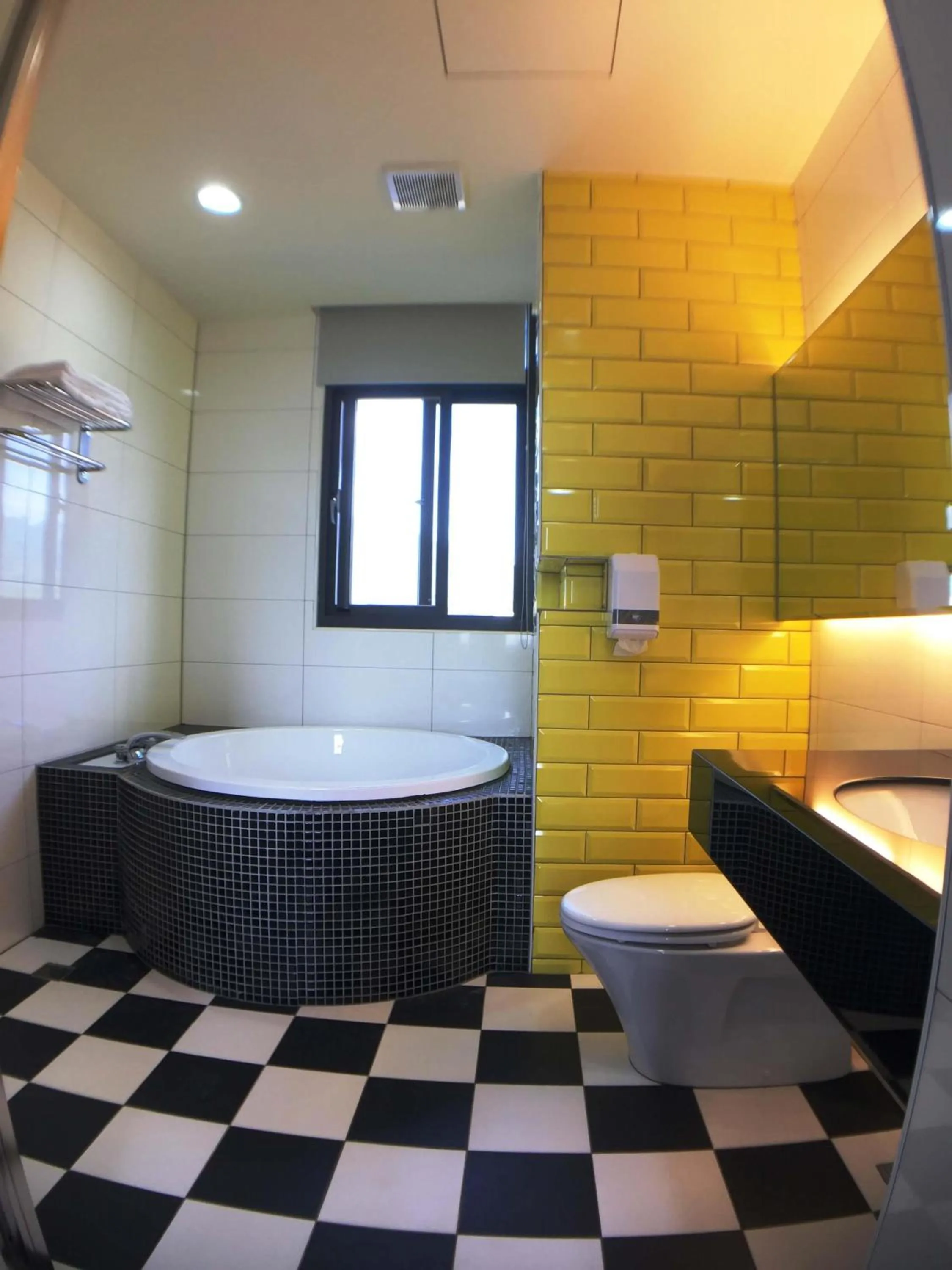 Bathroom, Bed in CoCo Motel Boutique