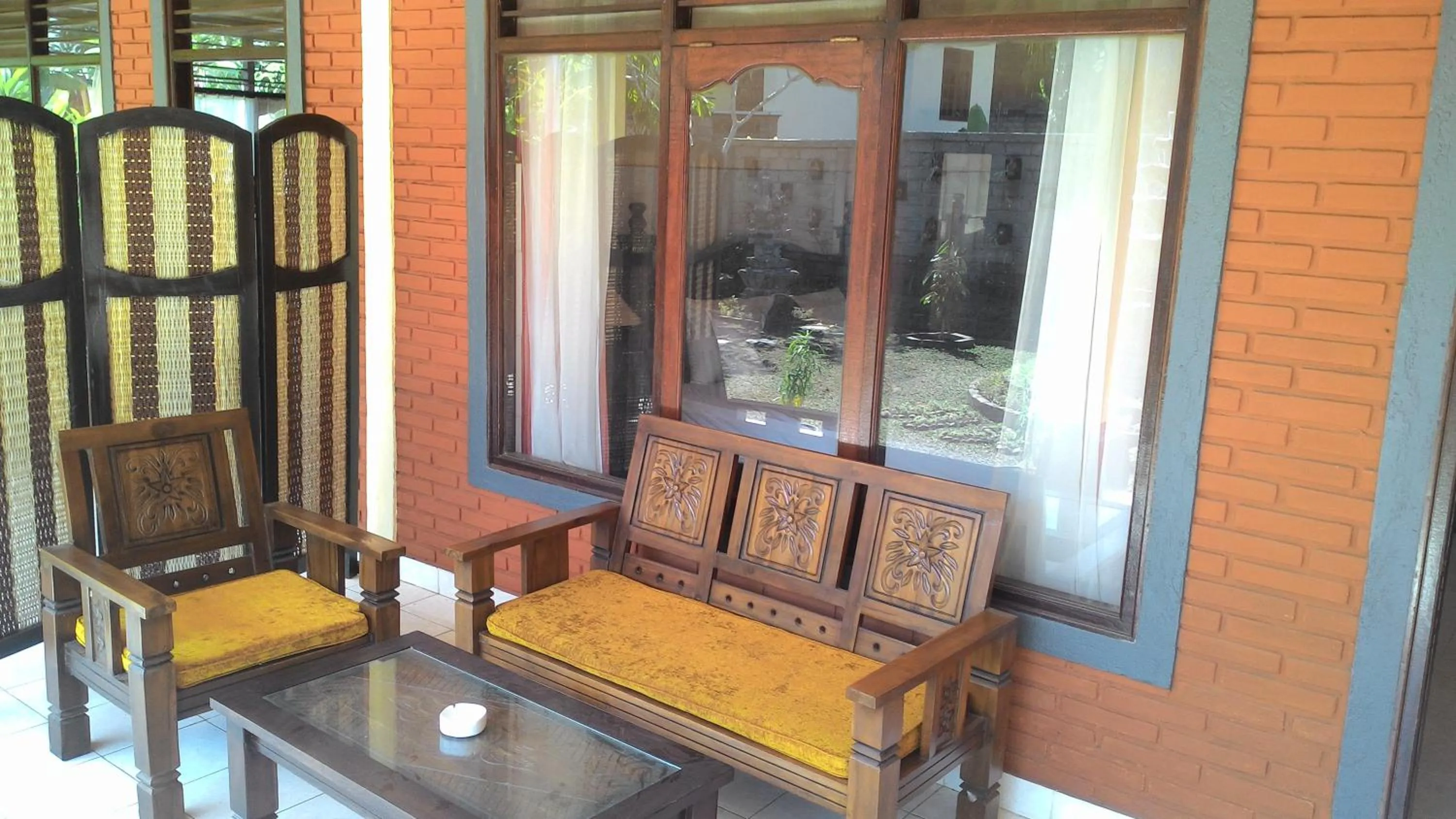 Balcony/Terrace in Muka House