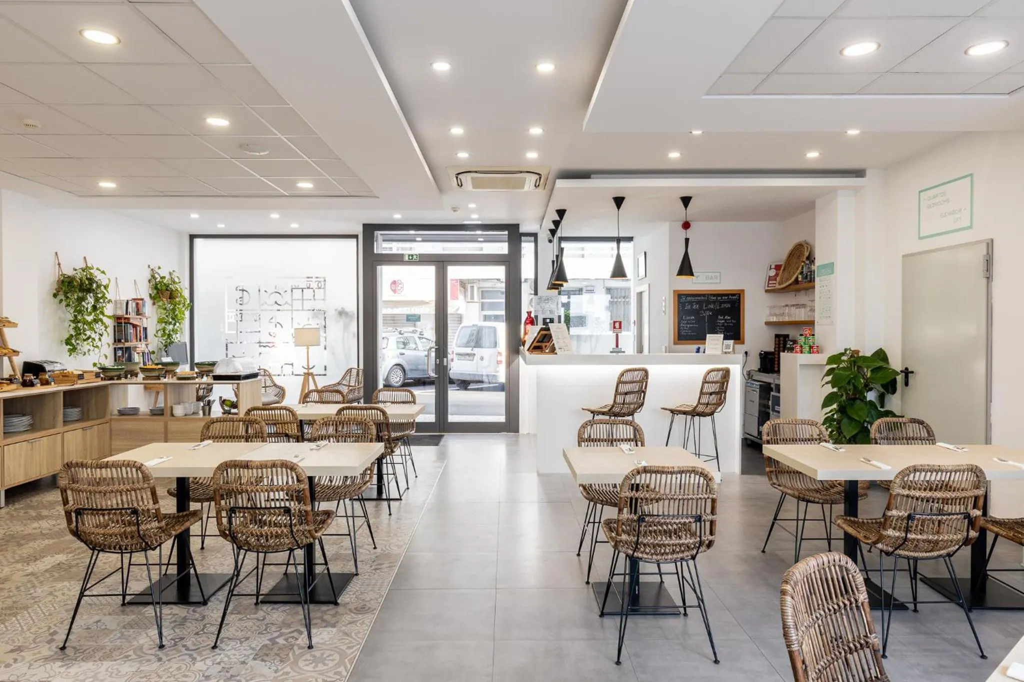 Facade/entrance in Hotel Cidade de Olhão