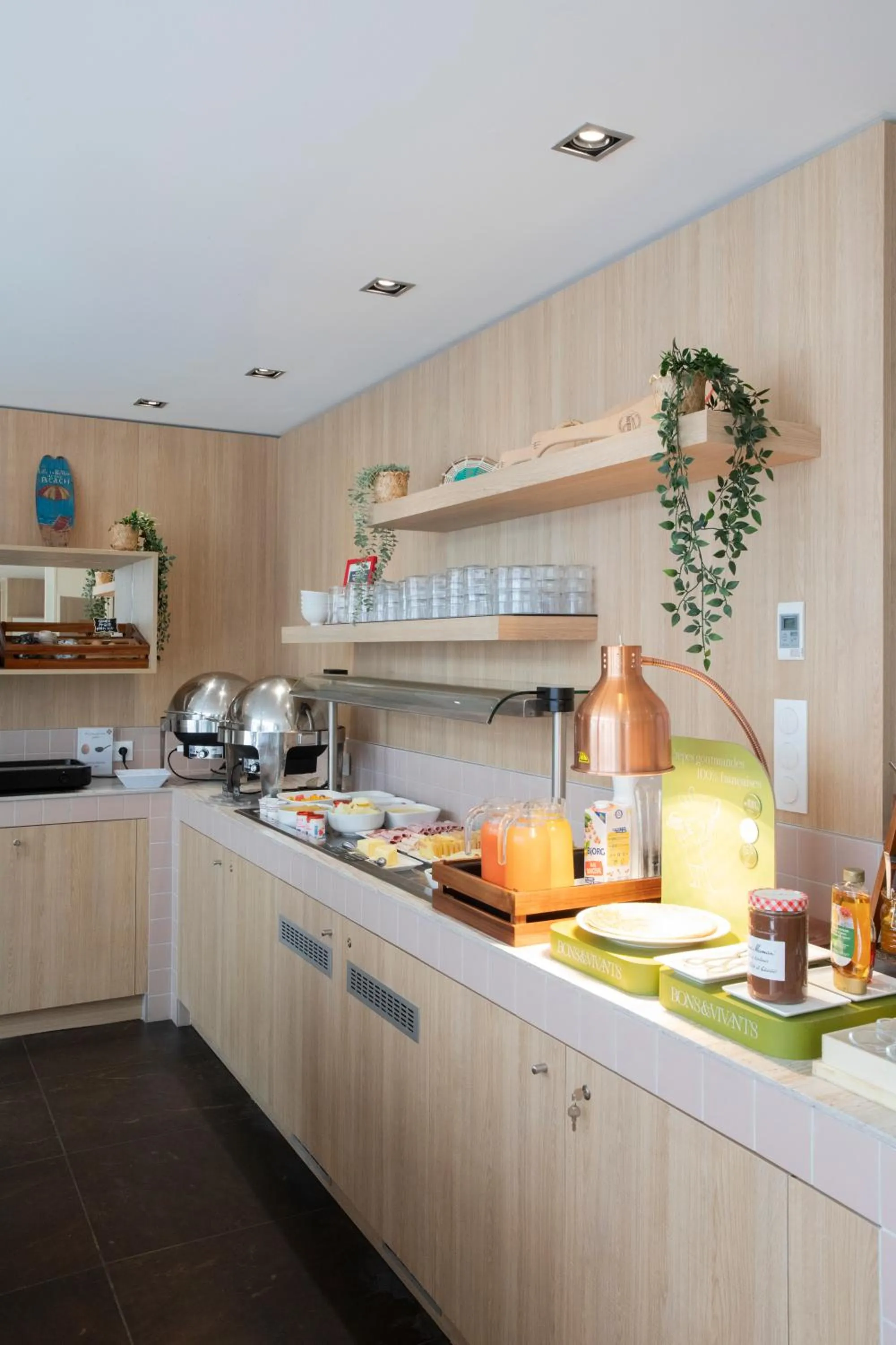 Breakfast in Mercure Président Biarritz Plage