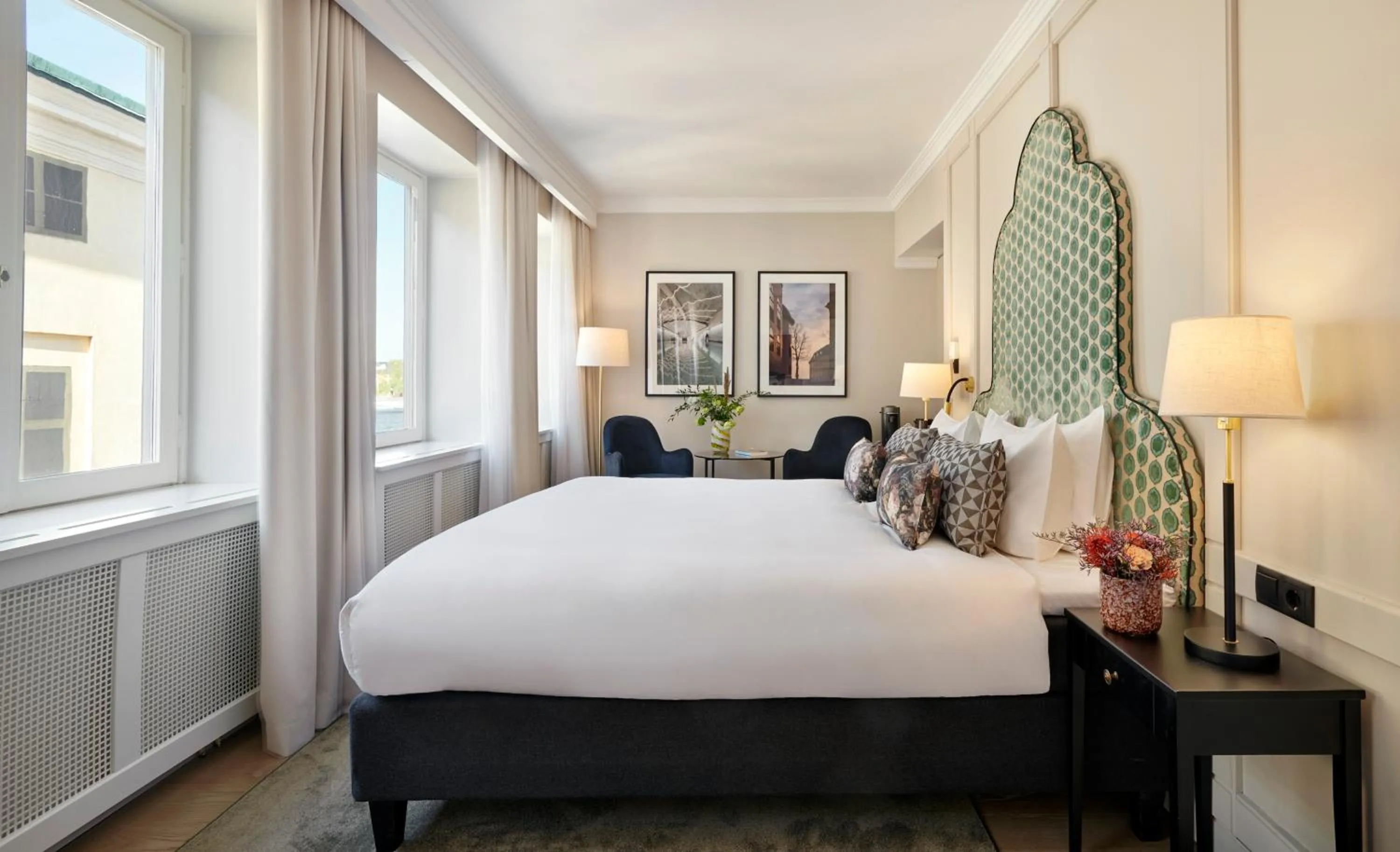 Bed in Hôtel Reisen in The Unbound Collection by Hyatt