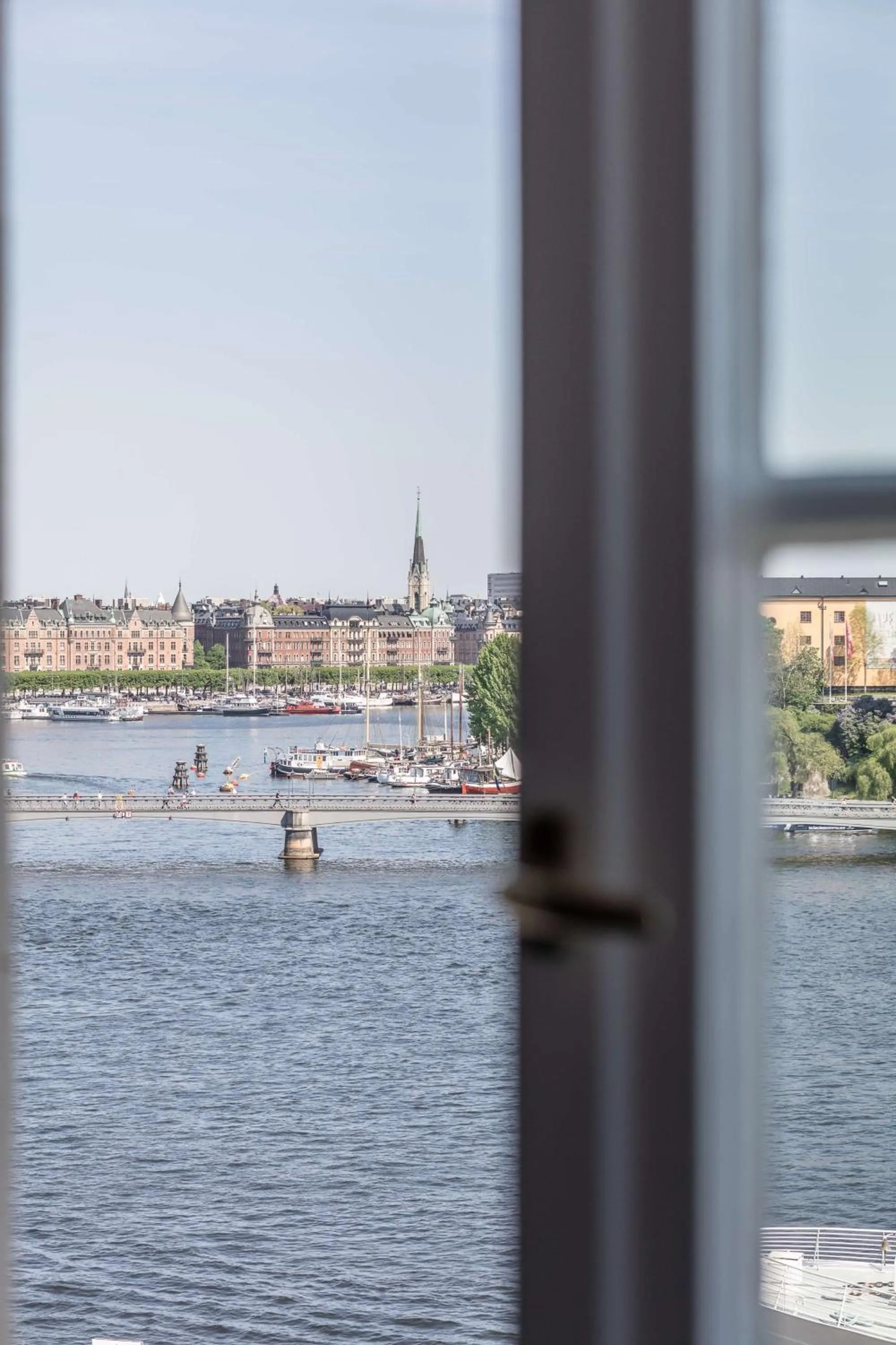 Photo of the whole room in Hôtel Reisen in The Unbound Collection by Hyatt