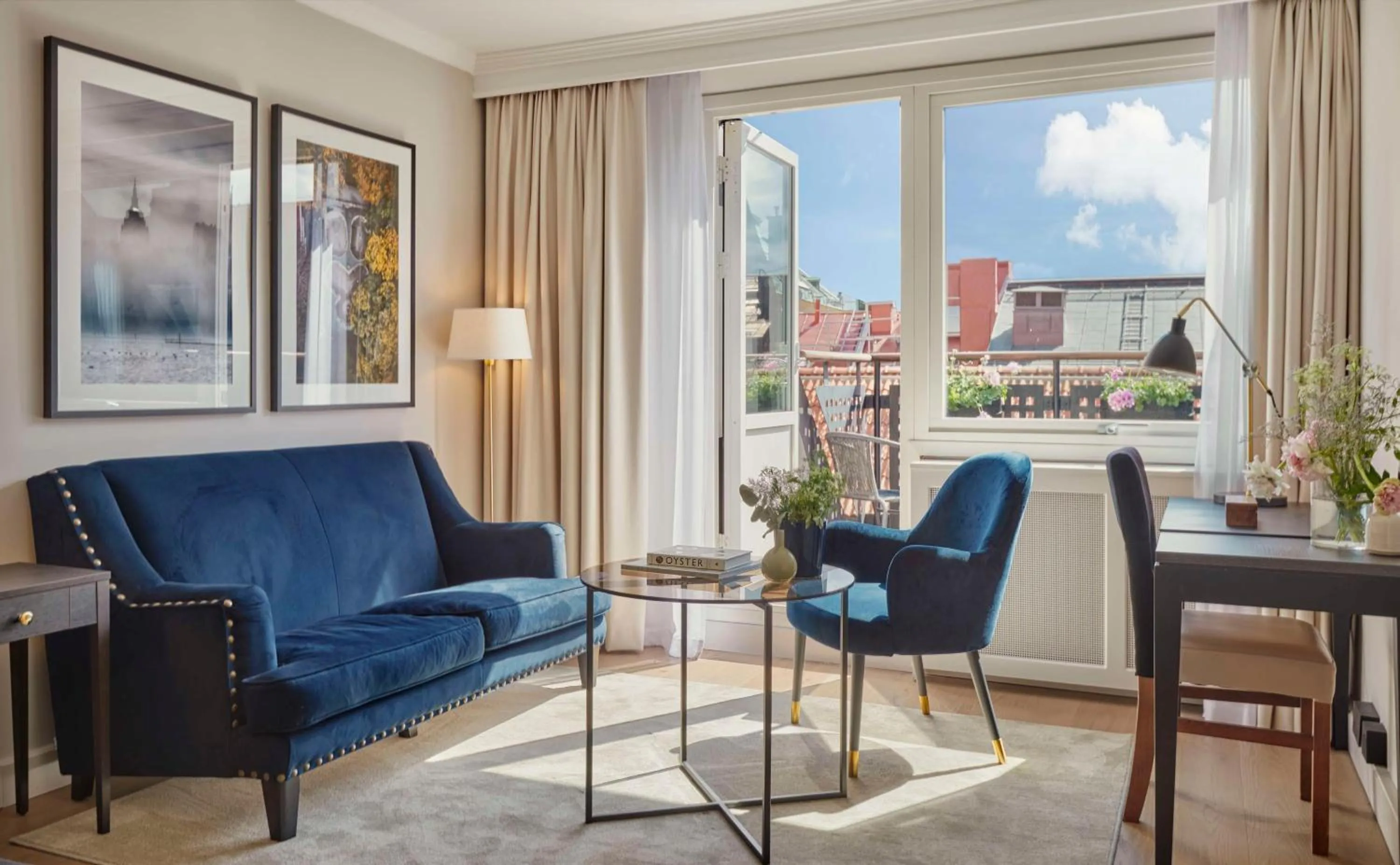 Bedroom in Hôtel Reisen in The Unbound Collection by Hyatt