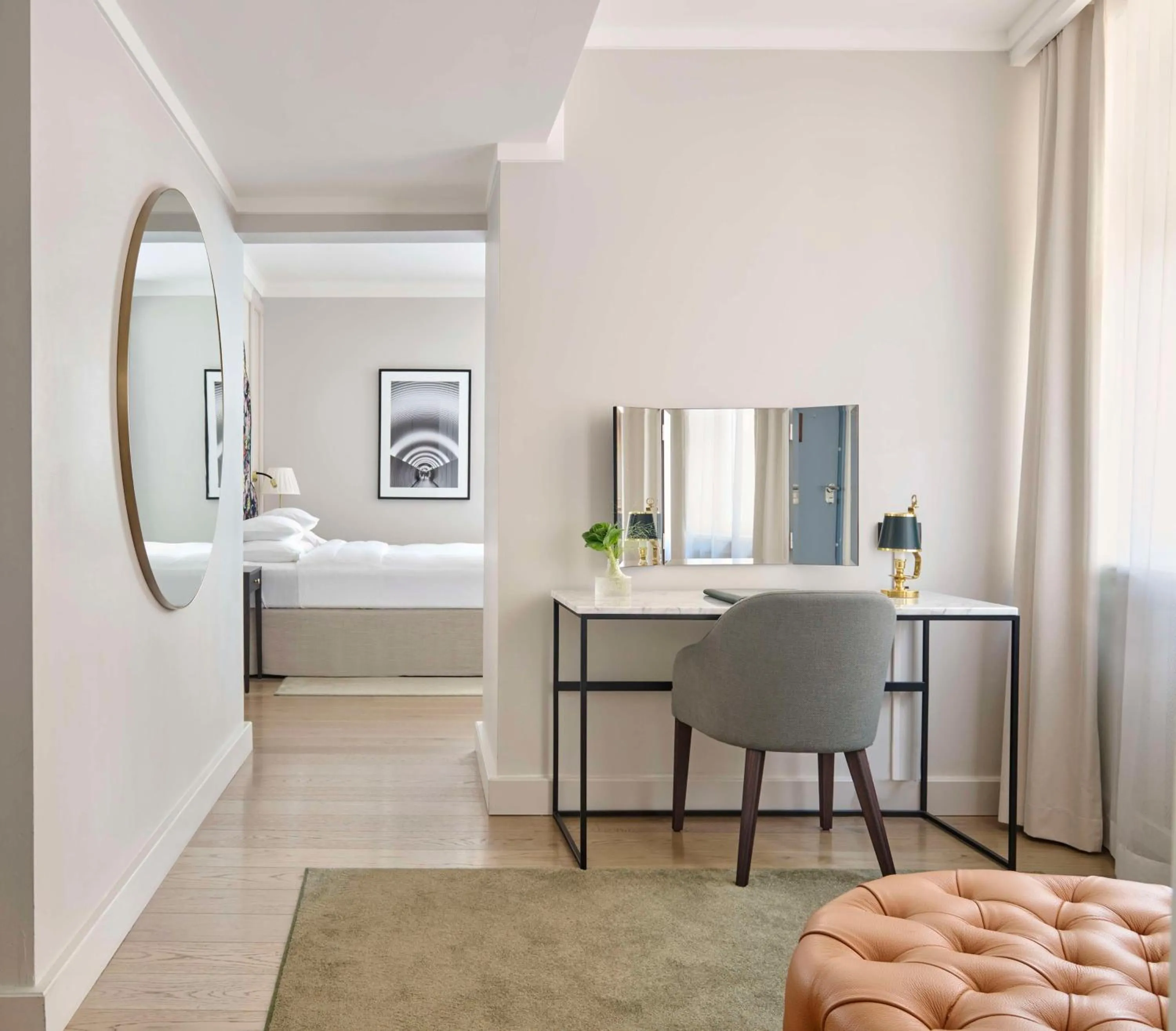 Photo of the whole room, Bed in Hôtel Reisen in The Unbound Collection by Hyatt