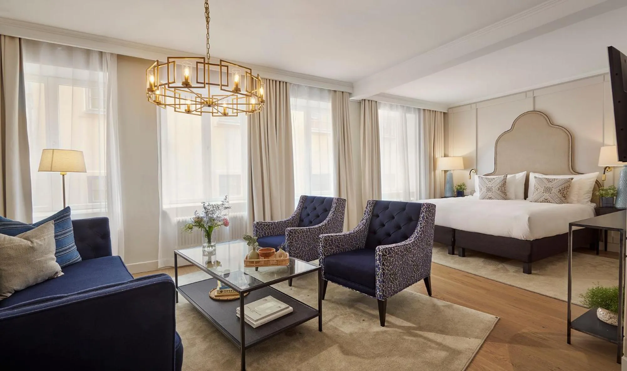 Seating area, Bed in Hôtel Reisen in The Unbound Collection by Hyatt