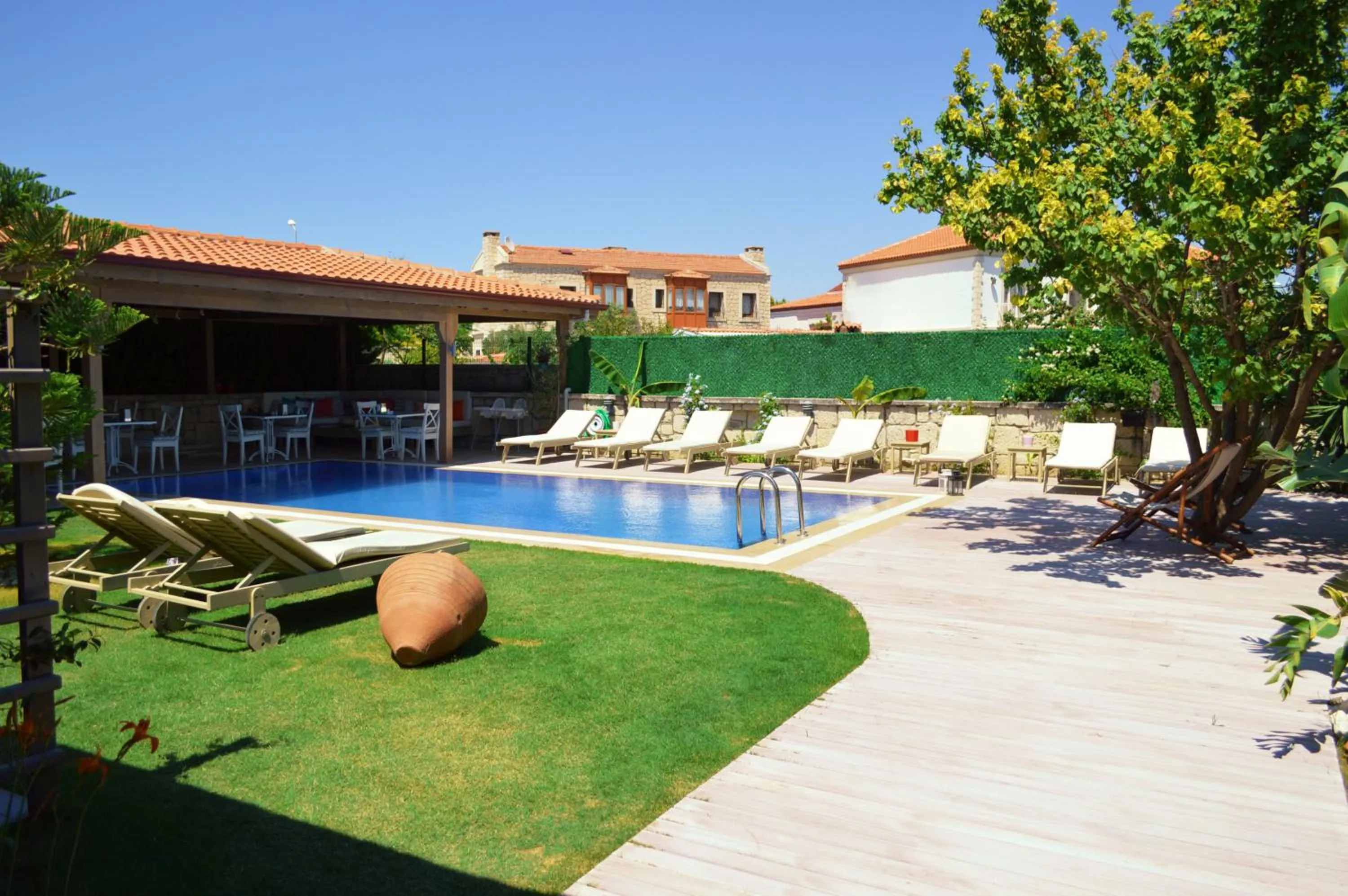 Garden in Fehmi Bey Alacati