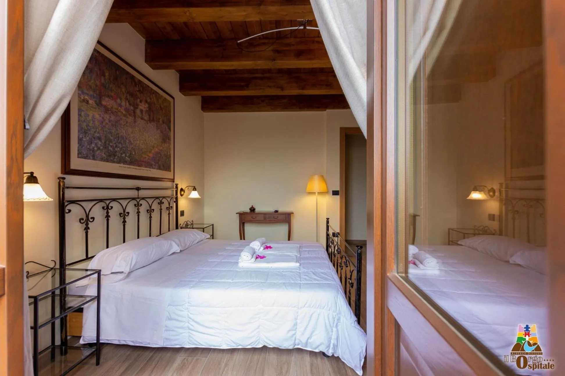 Bedroom, Bed in Il Borgo Ospitale - Albergo Diffuso