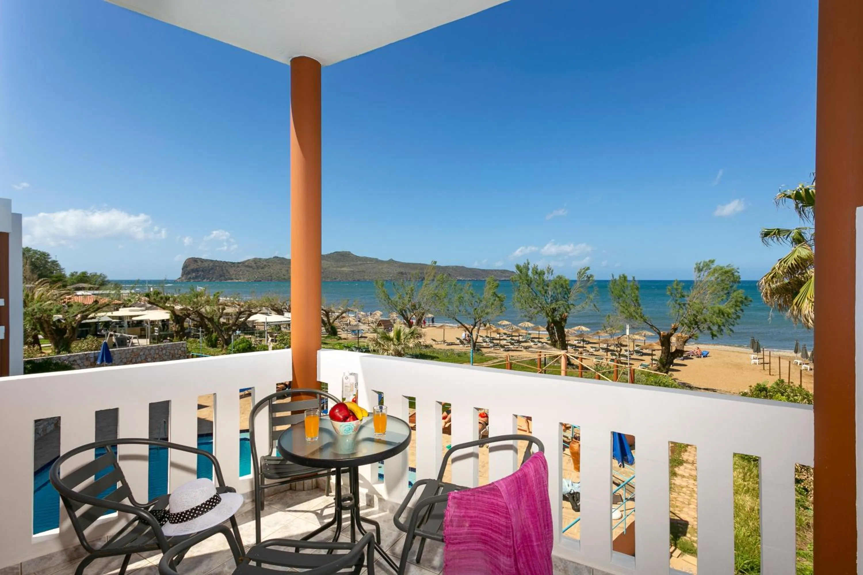 Balcony/Terrace in Eden Beach Hotel