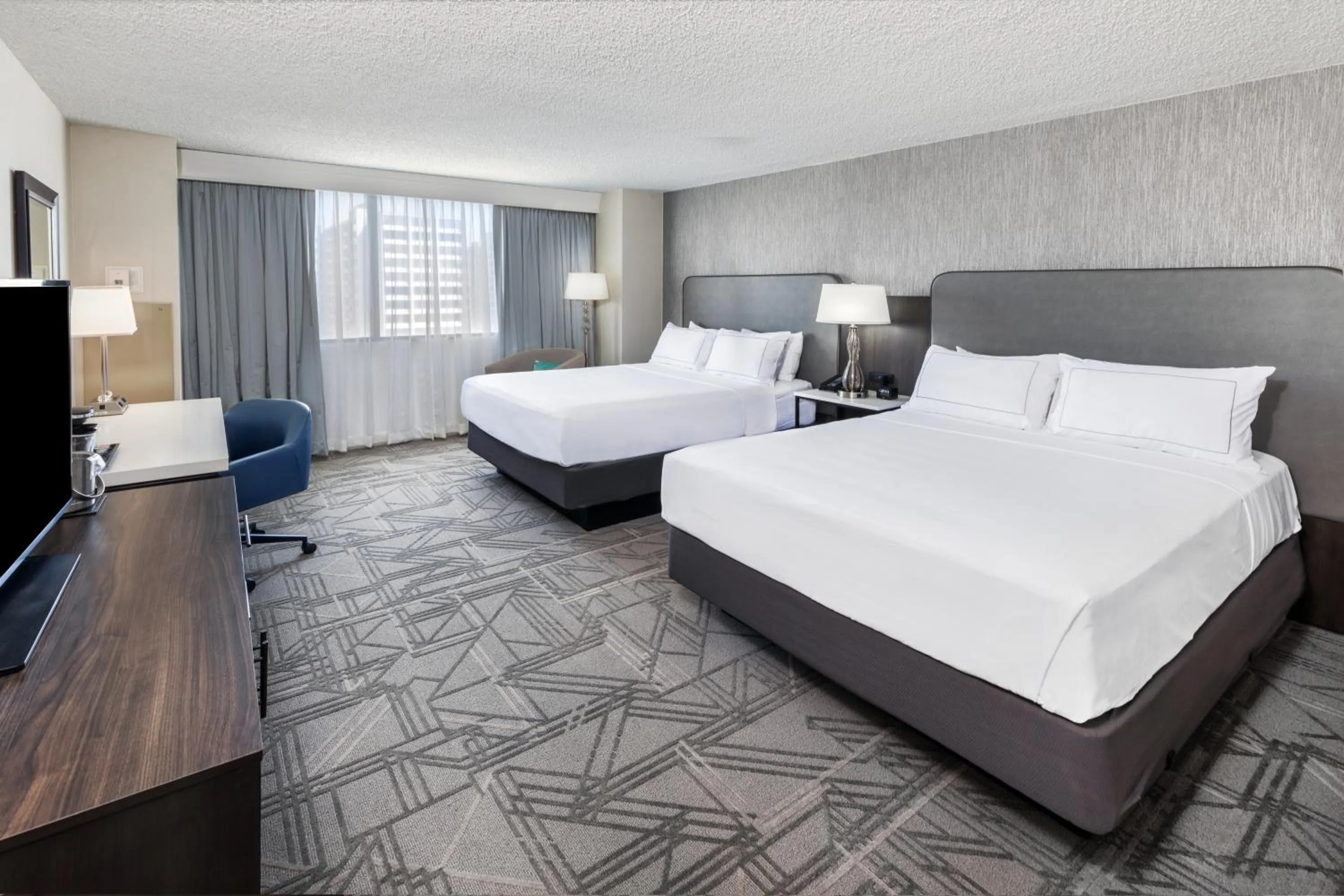 Photo of the whole room, Bed in DoubleTree by Hilton Tulsa Downtown