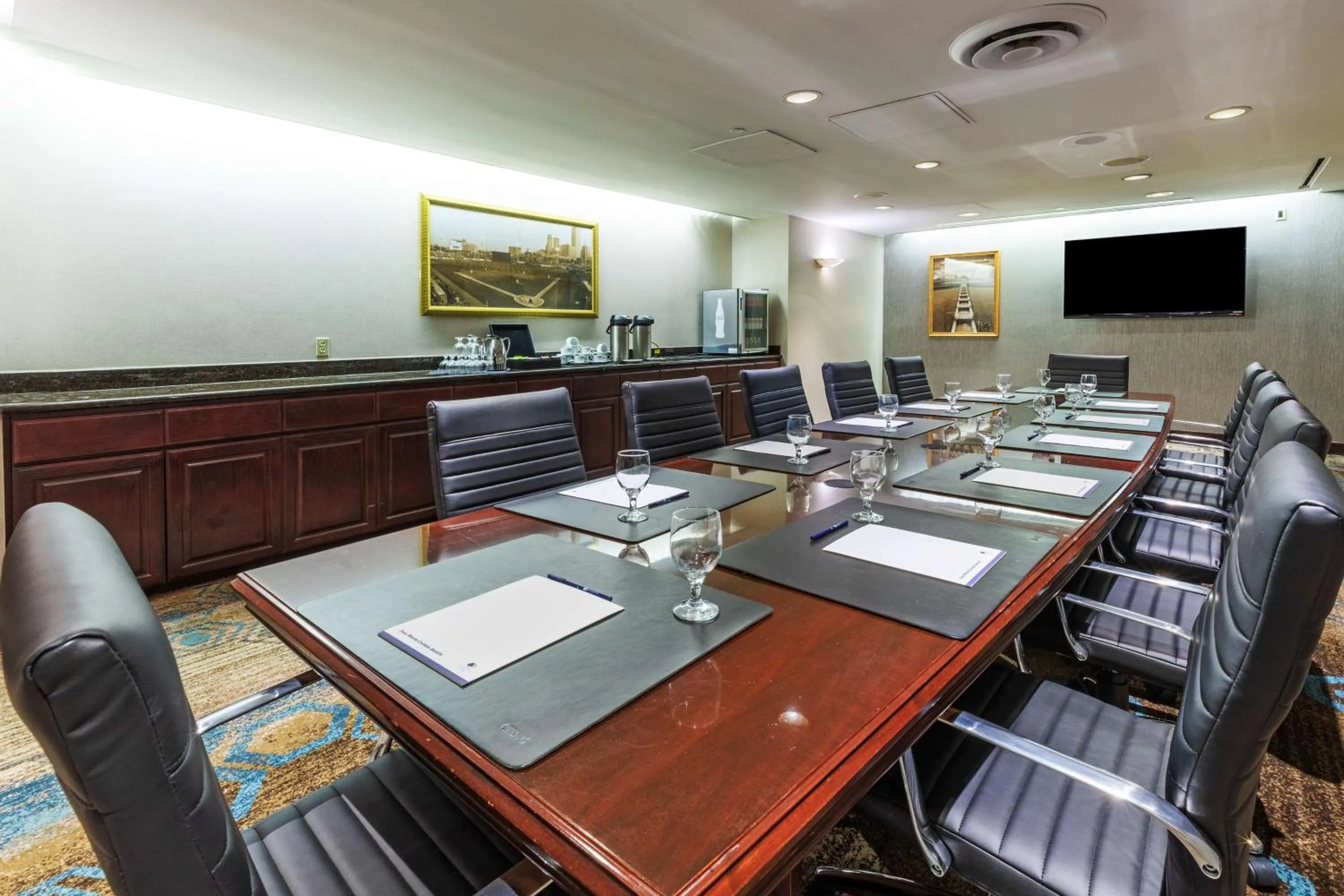 Meeting/conference room in DoubleTree by Hilton Tulsa Downtown