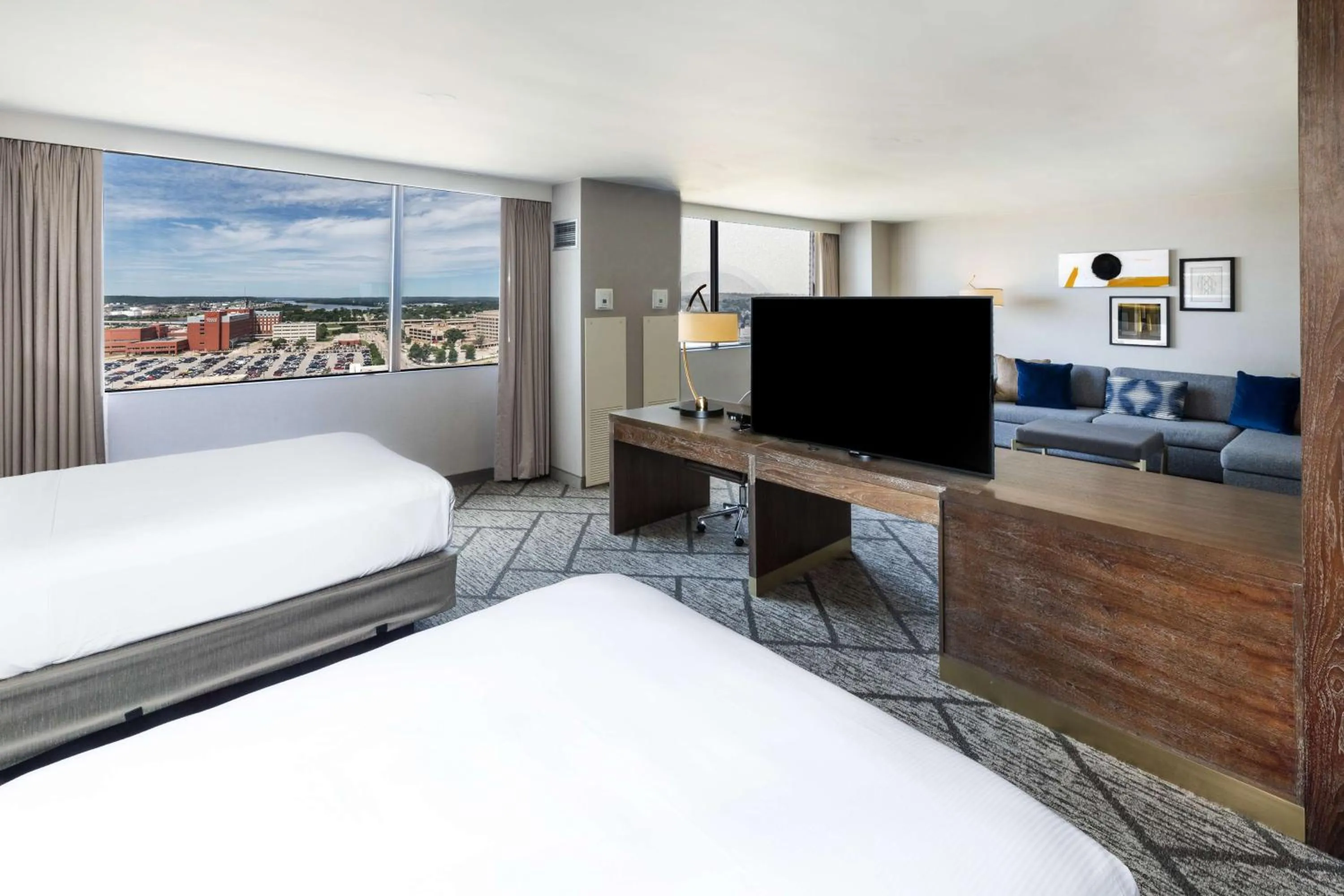 View (from property/room), Bed in DoubleTree by Hilton Tulsa Downtown