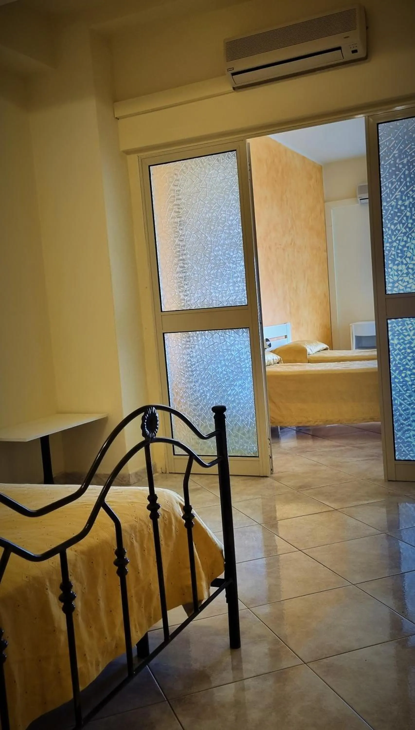 Photo of the whole room in Delle Rose