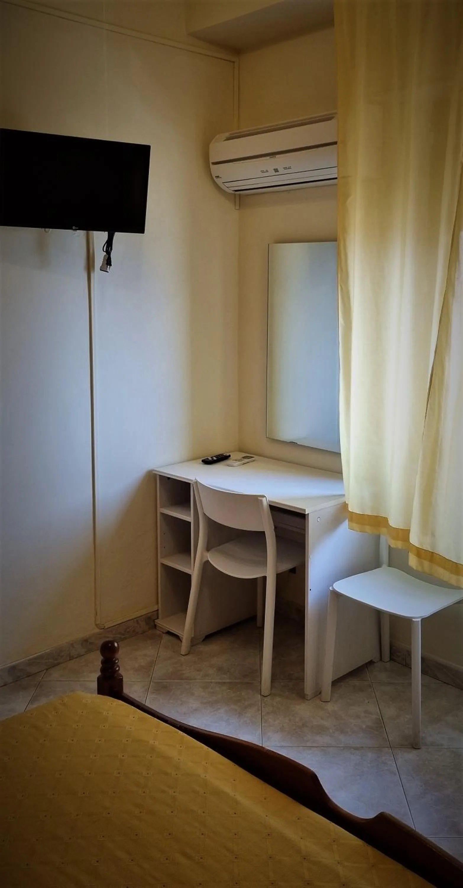 Photo of the whole room in Delle Rose